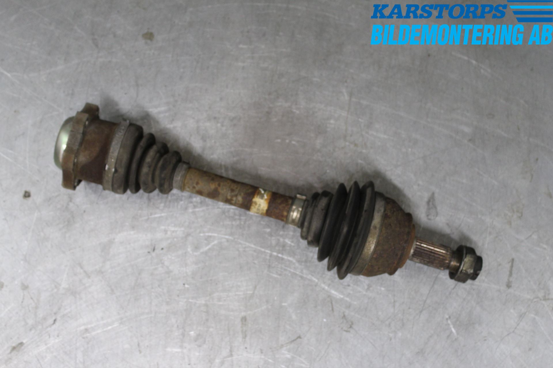 Fiat PUNTO 00-18 Drivaksel Foran Kompl Venstre