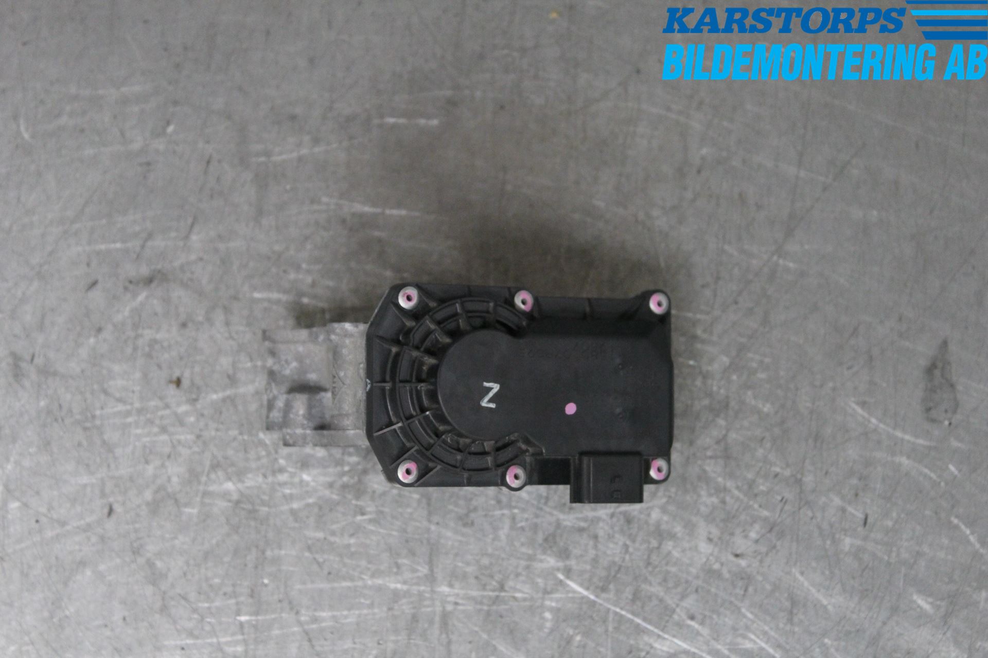 Renault CLIO IV 12-16 Inns Spjeldhus
