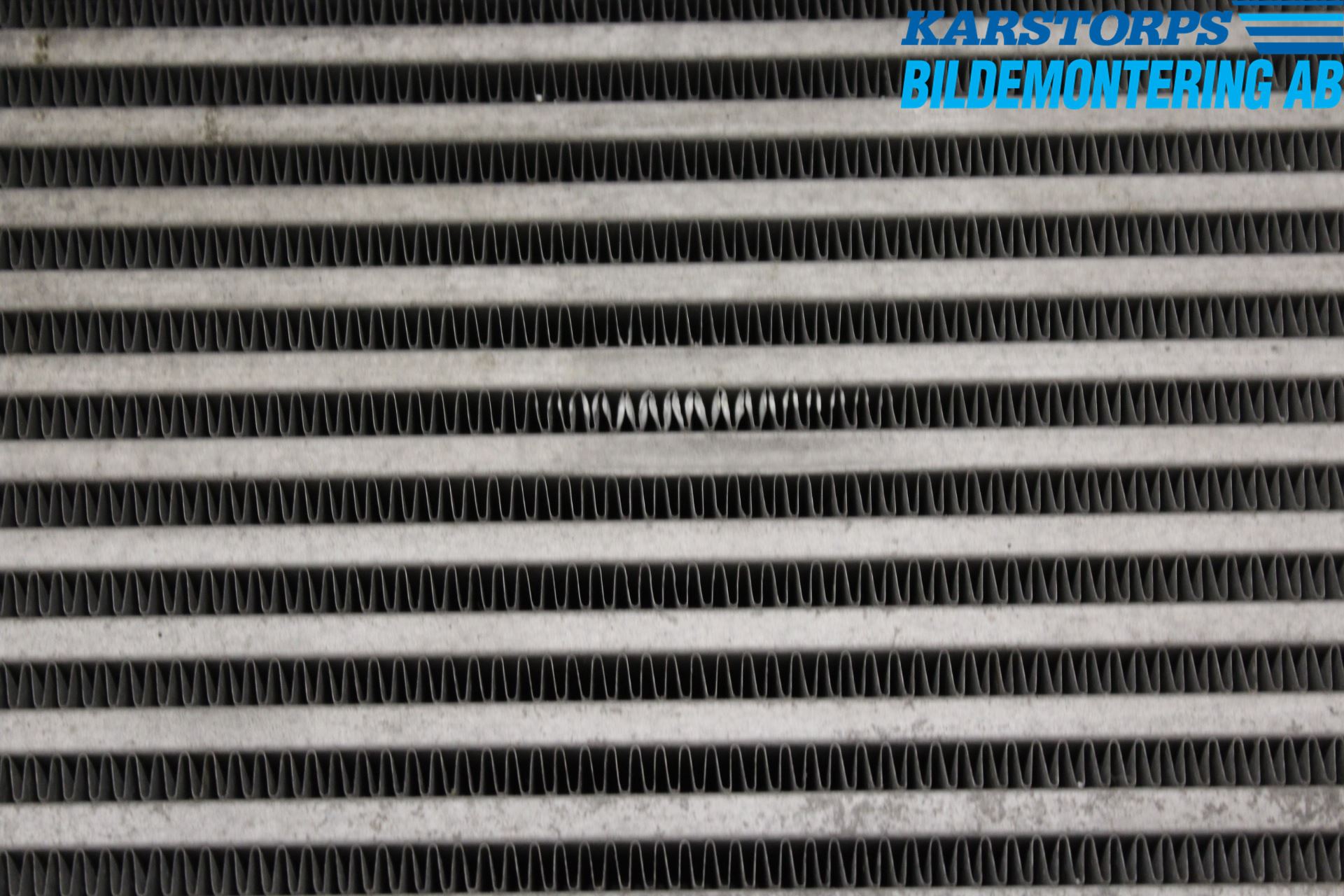 Volkswagen VW PASSAT 05-11 Intercooler Radiator