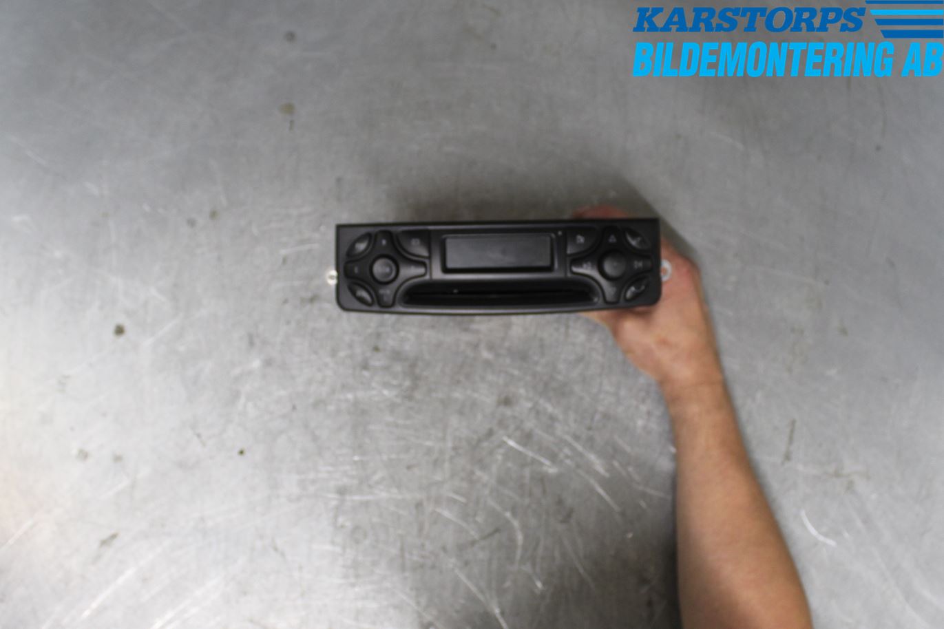 Mercedes-Benz MB CLK (C209) 02-09 Stereo Radio Med Cd