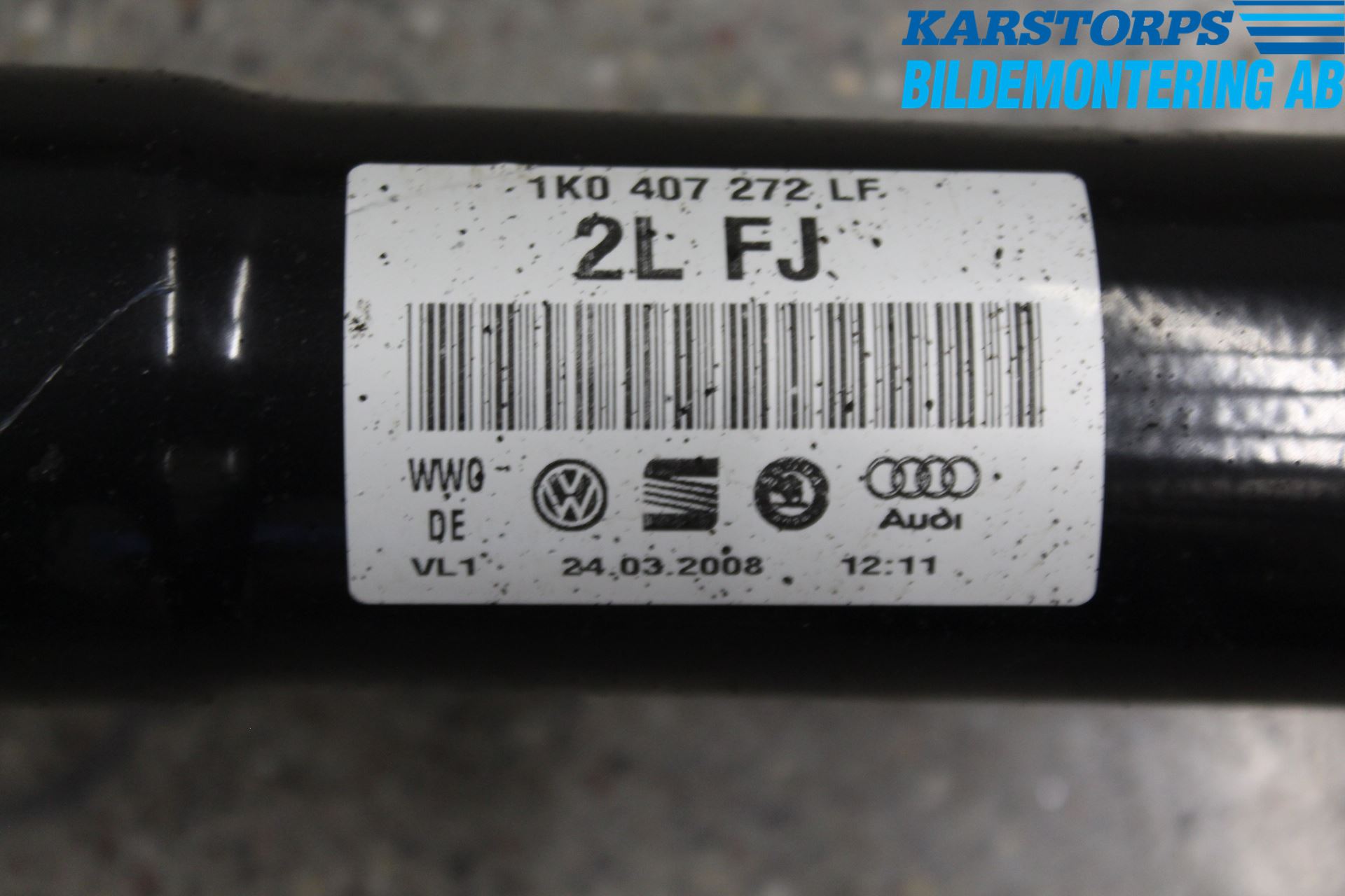 Volkswagen VW PASSAT 05-11 Drivaksel Foran Kompl Høyre
