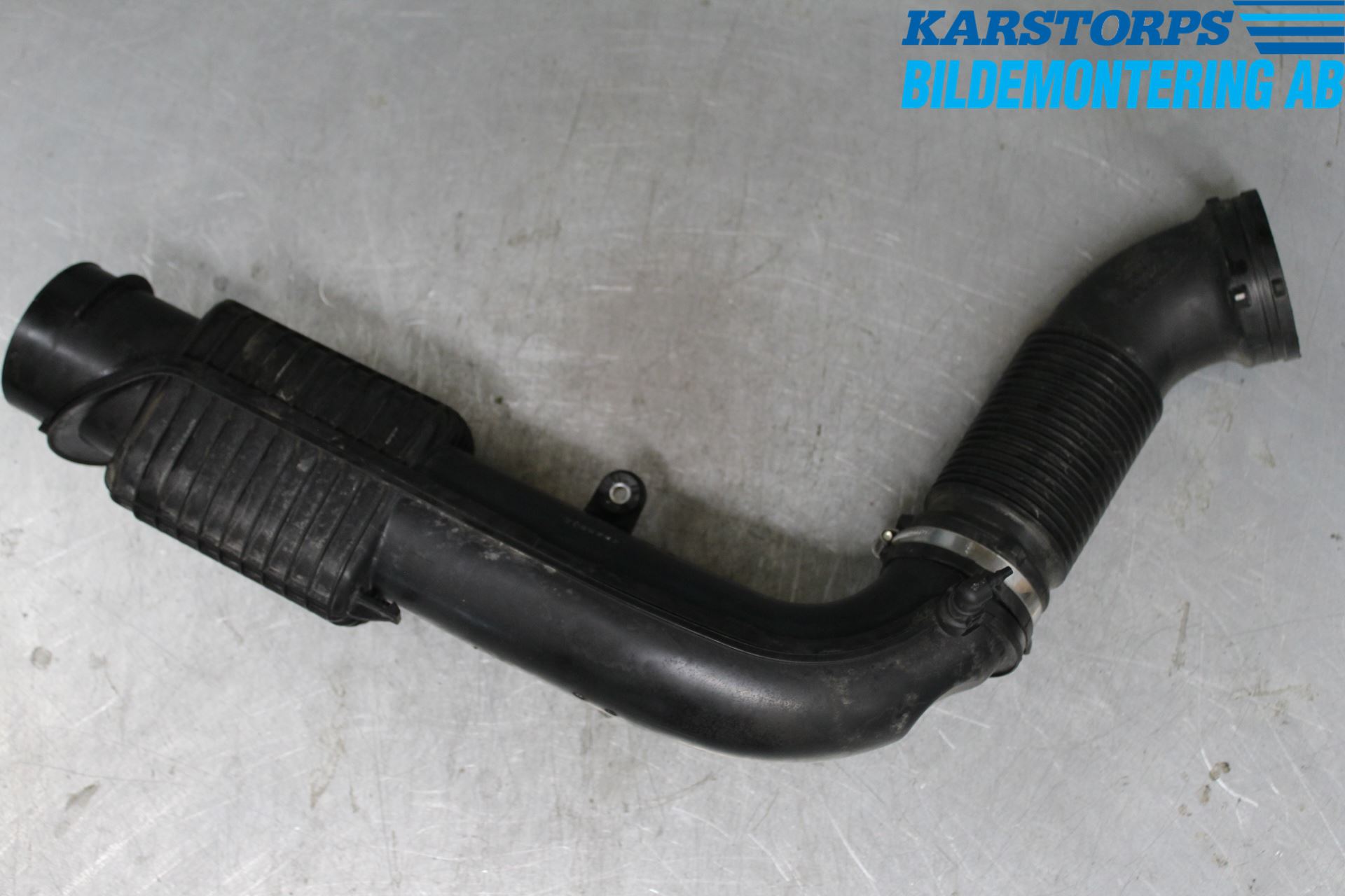 Volvo V70 14-16 Inns Gummibelg - Slange