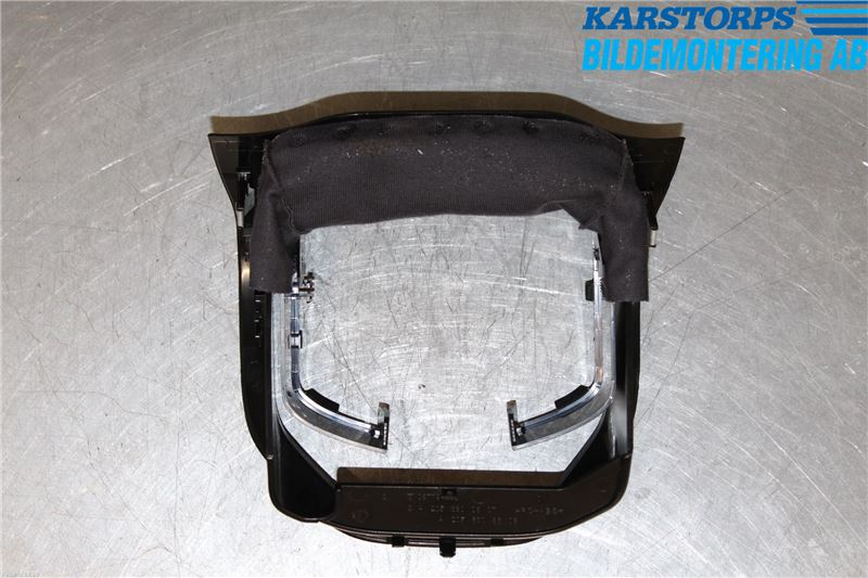Mercedes-Benz MB C-KLASS (W205) 14-21 Rattdeksel - Deksler