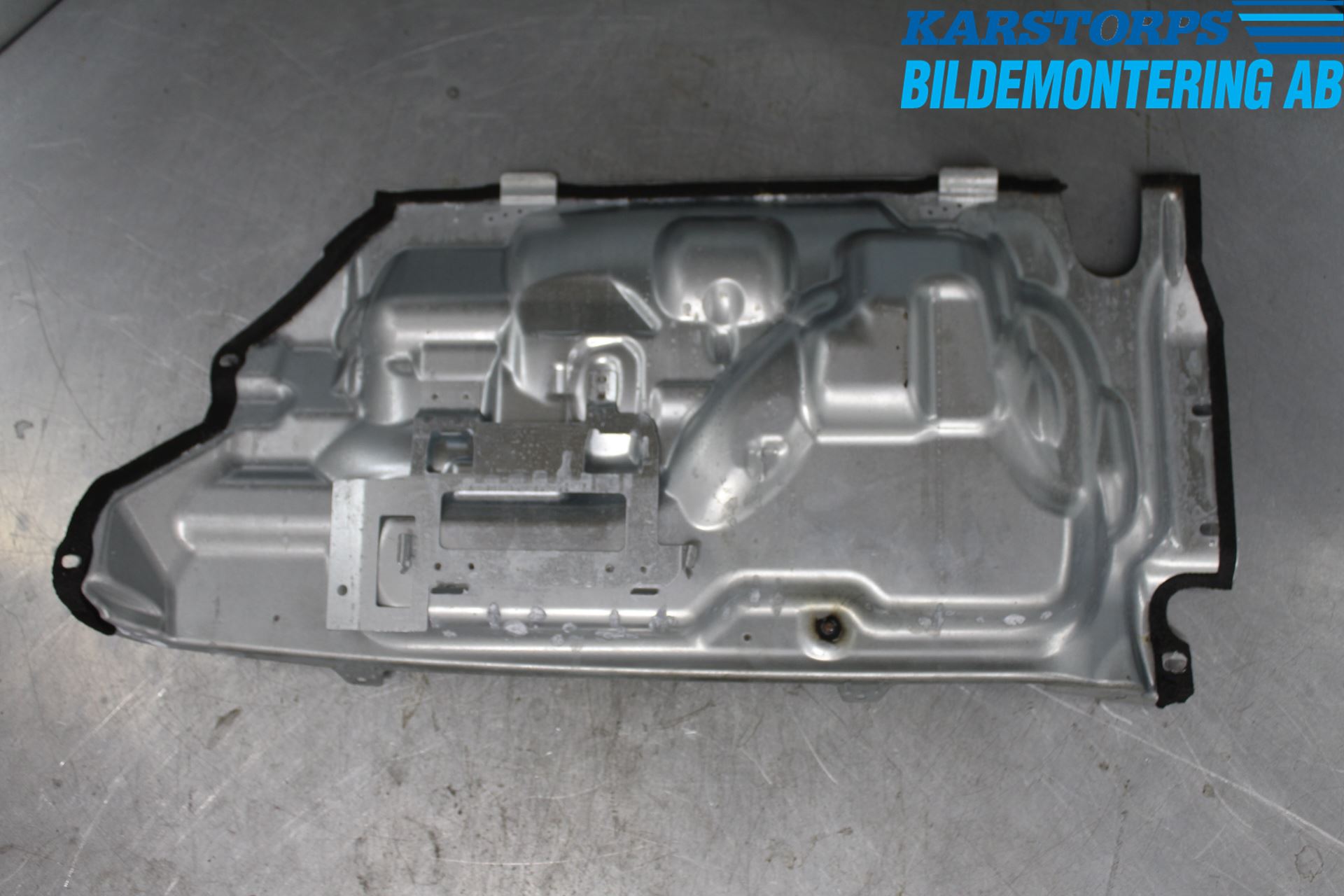 Volvo V60 14-18 Visker Deksel-Grill-Under Frr