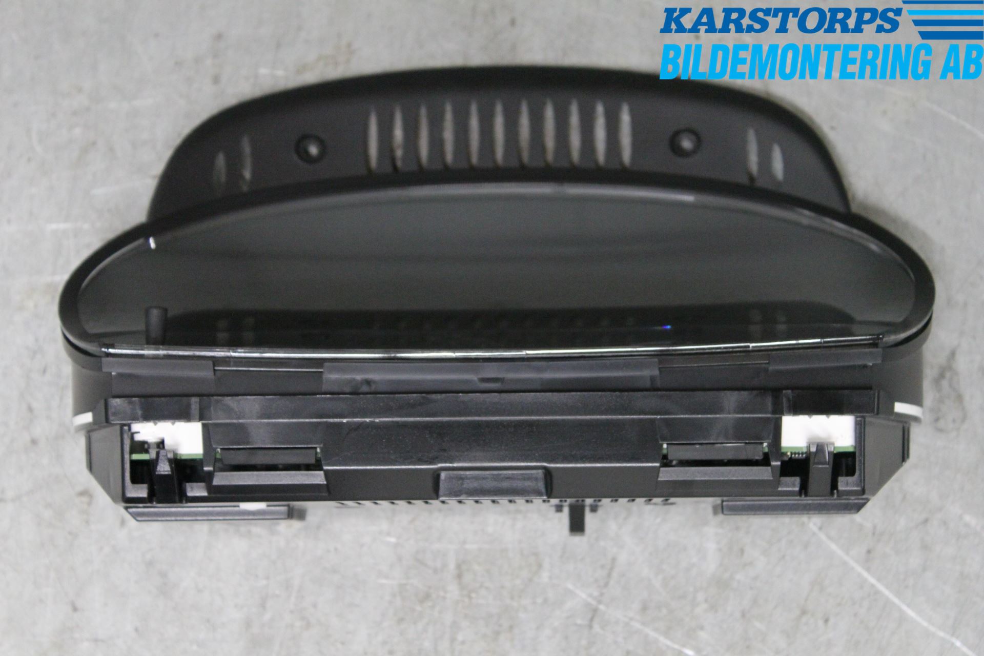 BMW 5 E60/61 Sed/Tou 02-10 Instr Kombinert