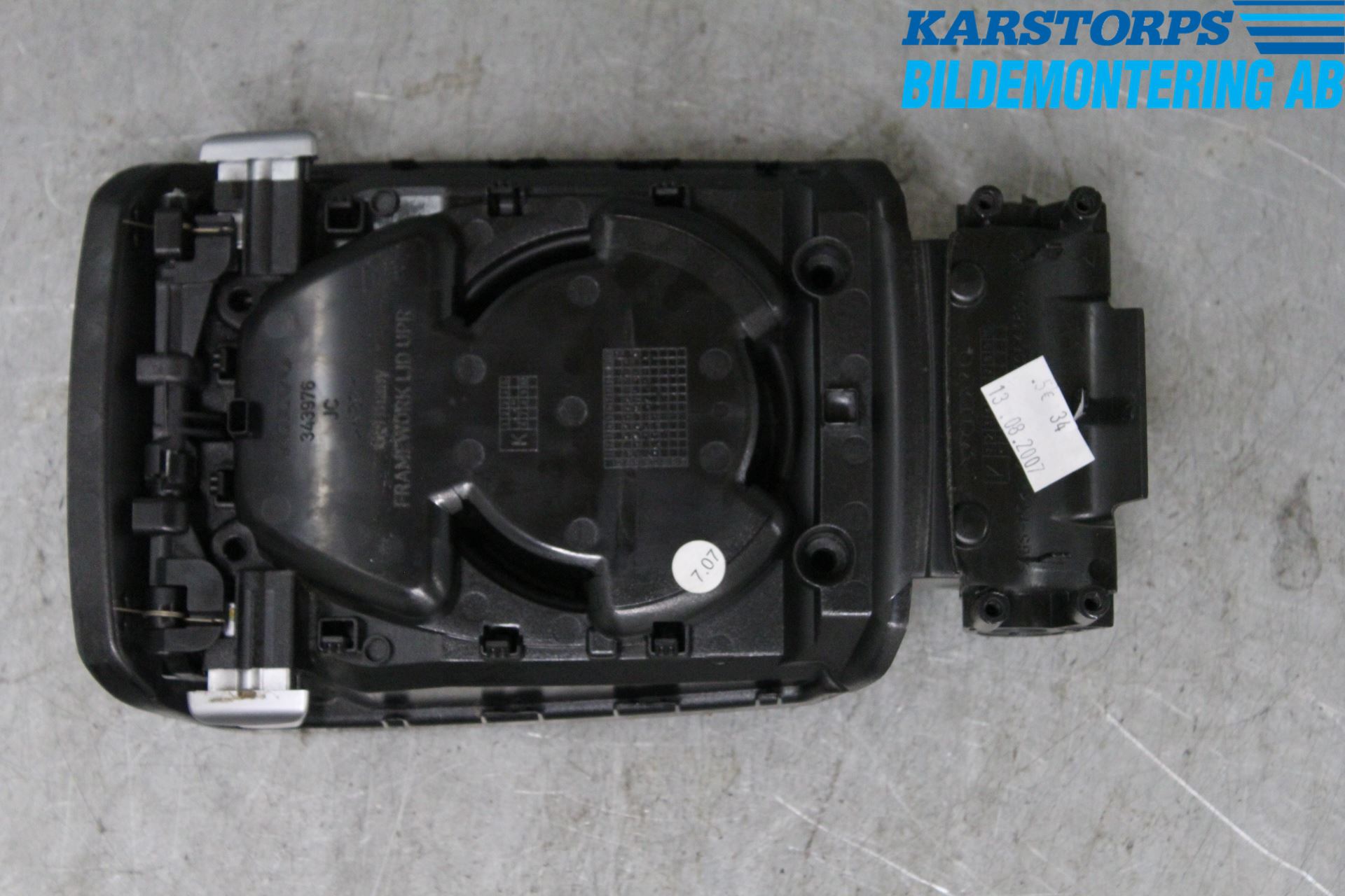 Volvo V70 05-08 Innr Armlene