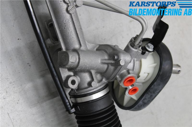 Dacia SANDERO/STEPWAY 13-20 Servo Snekke - Tannstang