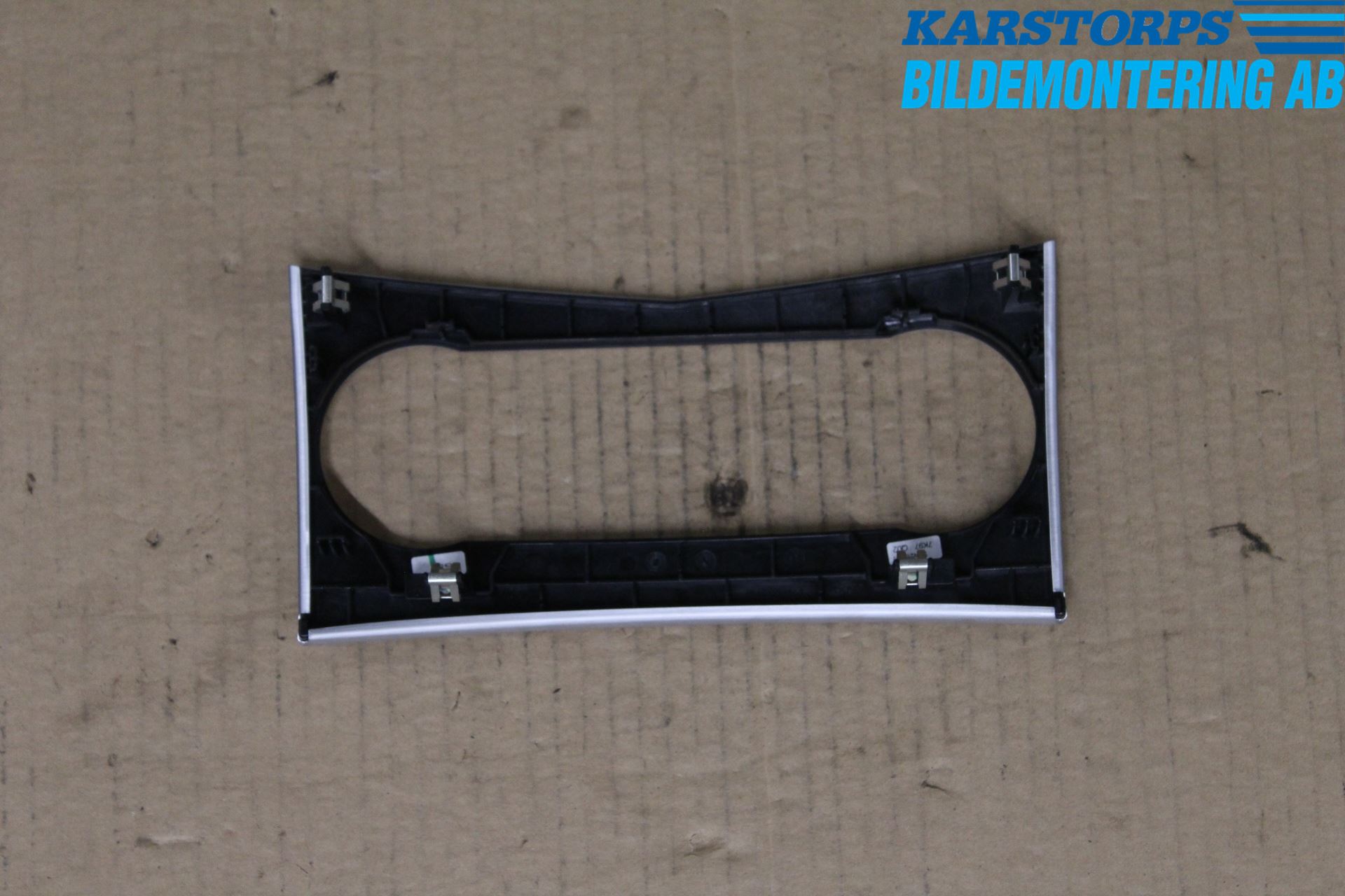 Mercedes-Benz MB C-KLASS (W204) 07-15 Instrument Ramme