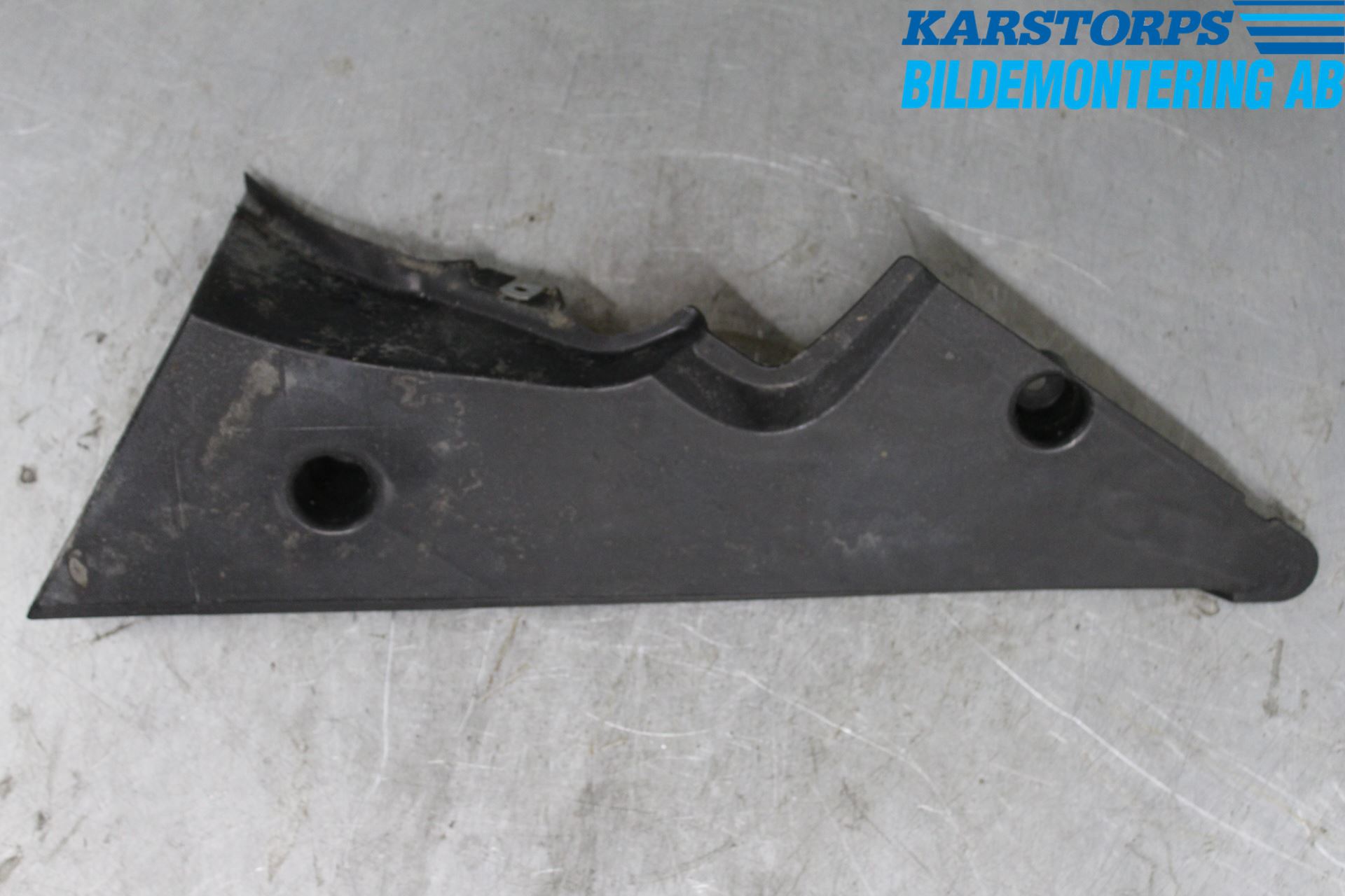 BMW 5 E60/61 Sed/Tou 02-10 Bunnplate U Motor-Gear-Dørk
