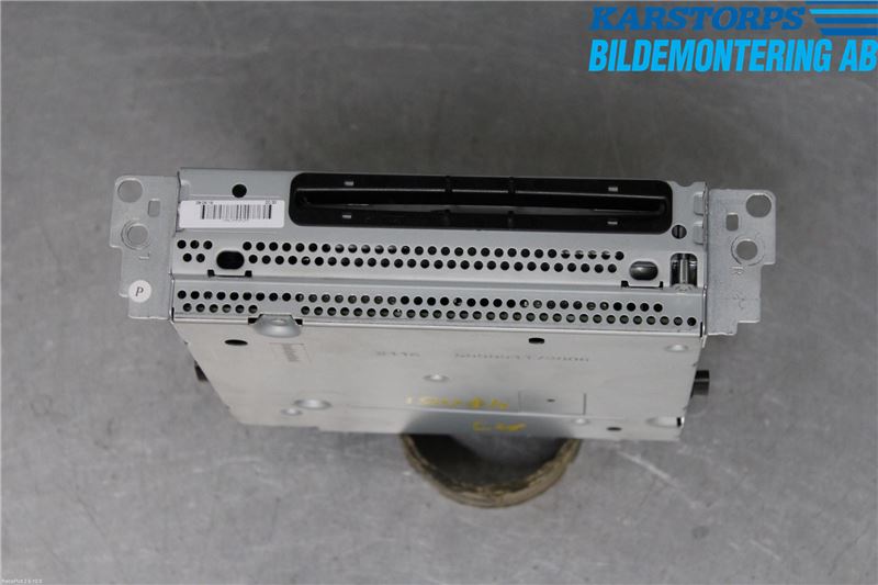 BMW 3 F30/F31/F80 12-19 Stereo Radio Med Cd