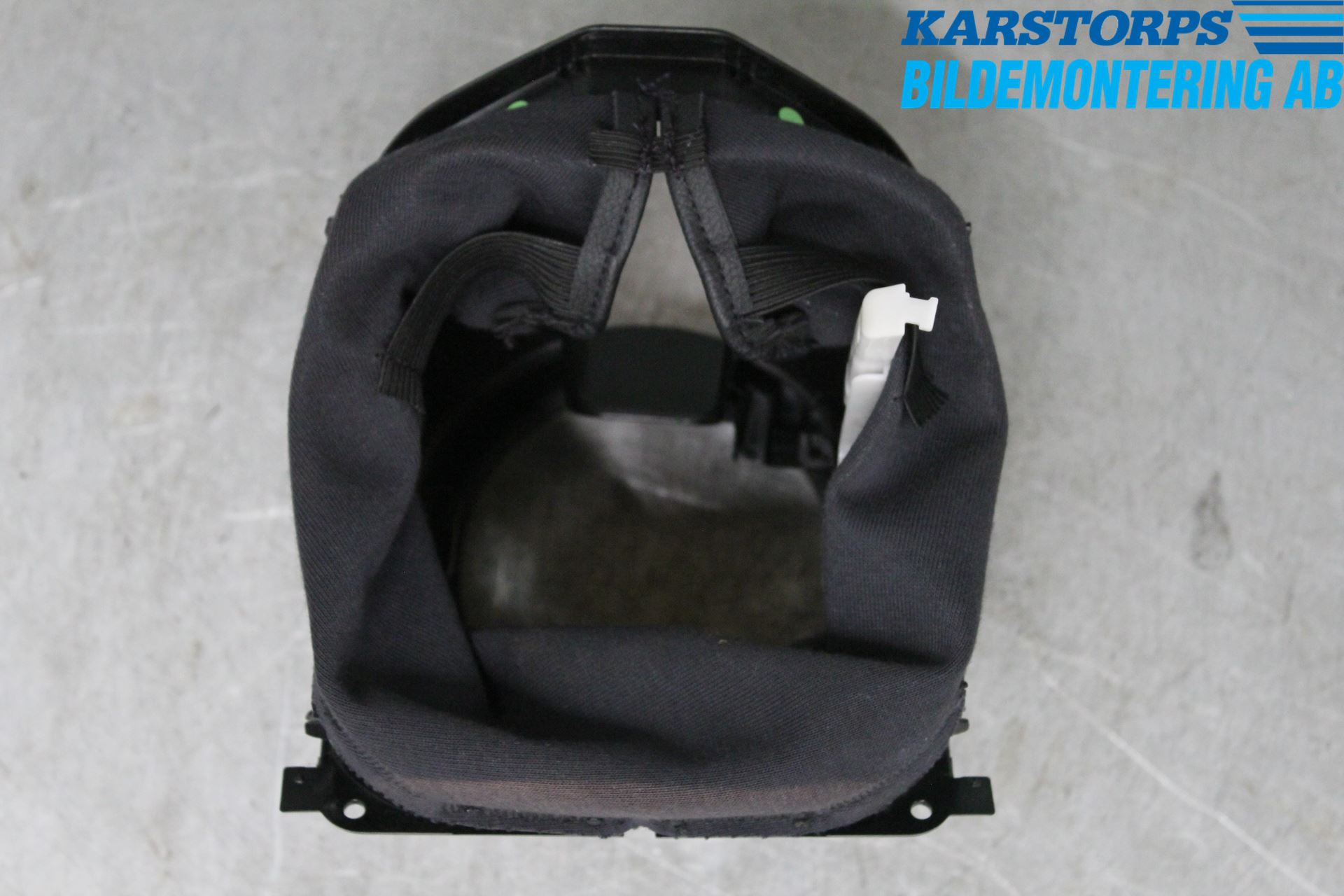 Mercedes-Benz MB C-KLASS (W204) 07-15 Rattdeksel - Deksler