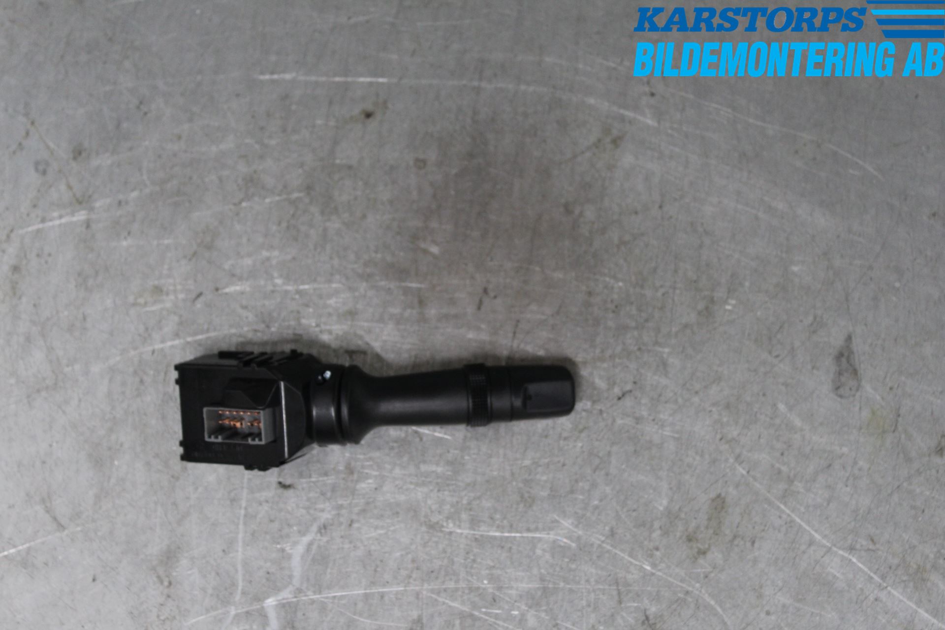 Kia RIO 12-16 Bryter Ratt Visker - Spyler