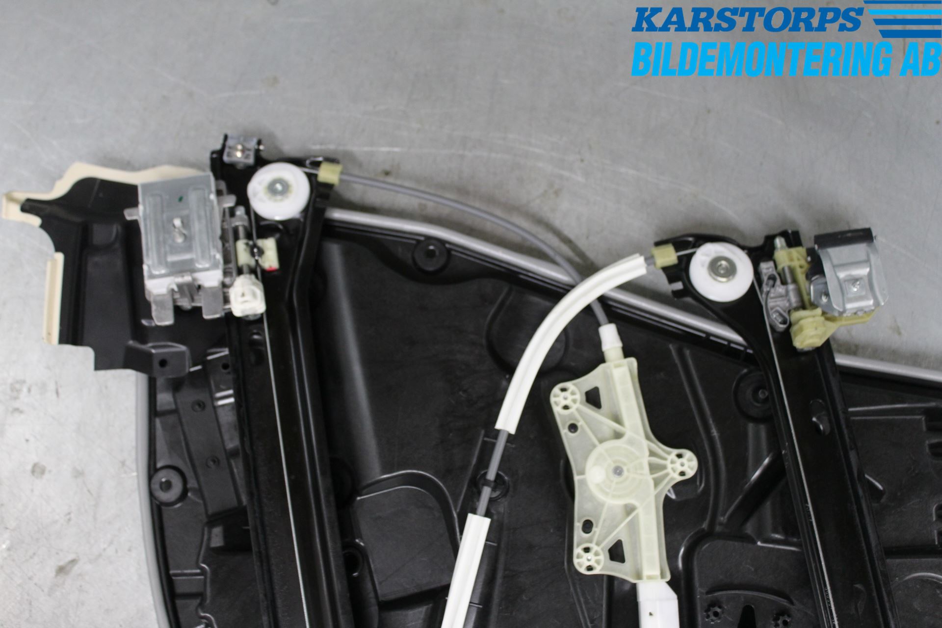 Mercedes-Benz MB CLA-KLASS (C117/X117) 13-19 Vindusheis El Komp