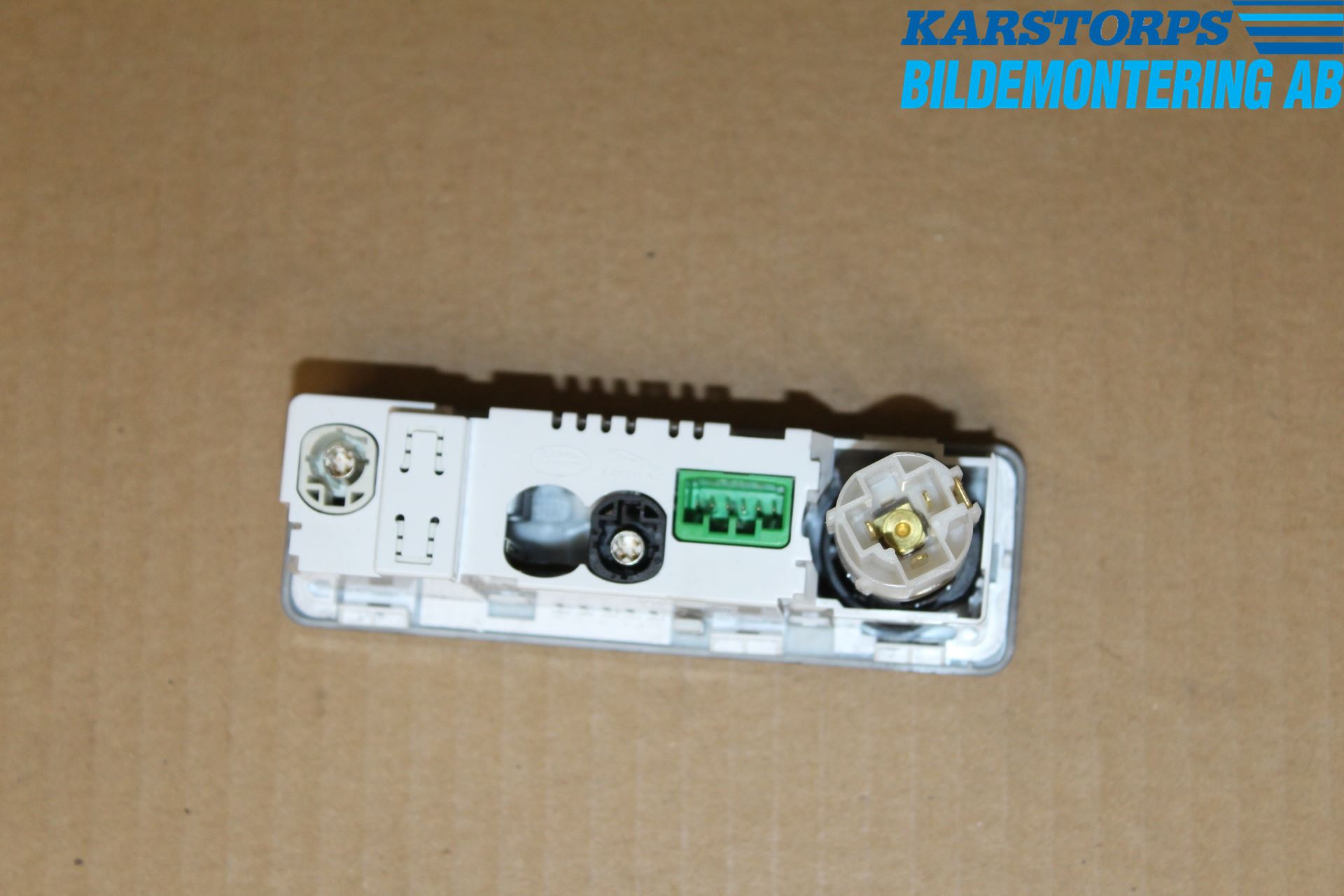 Jaguar XF (X260) 16-24 Innr Sigarett Tenner