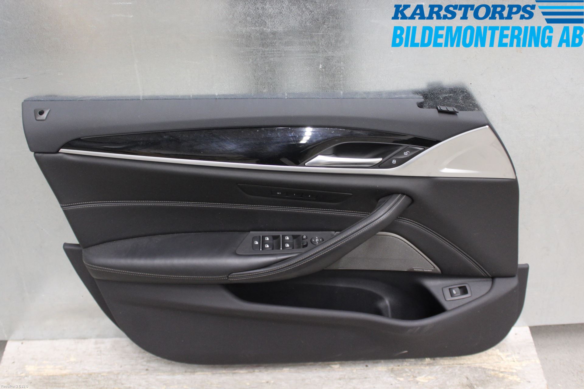 BMW 5 G30/G31/F90 17-23 Innr Dørtrekk Venstre