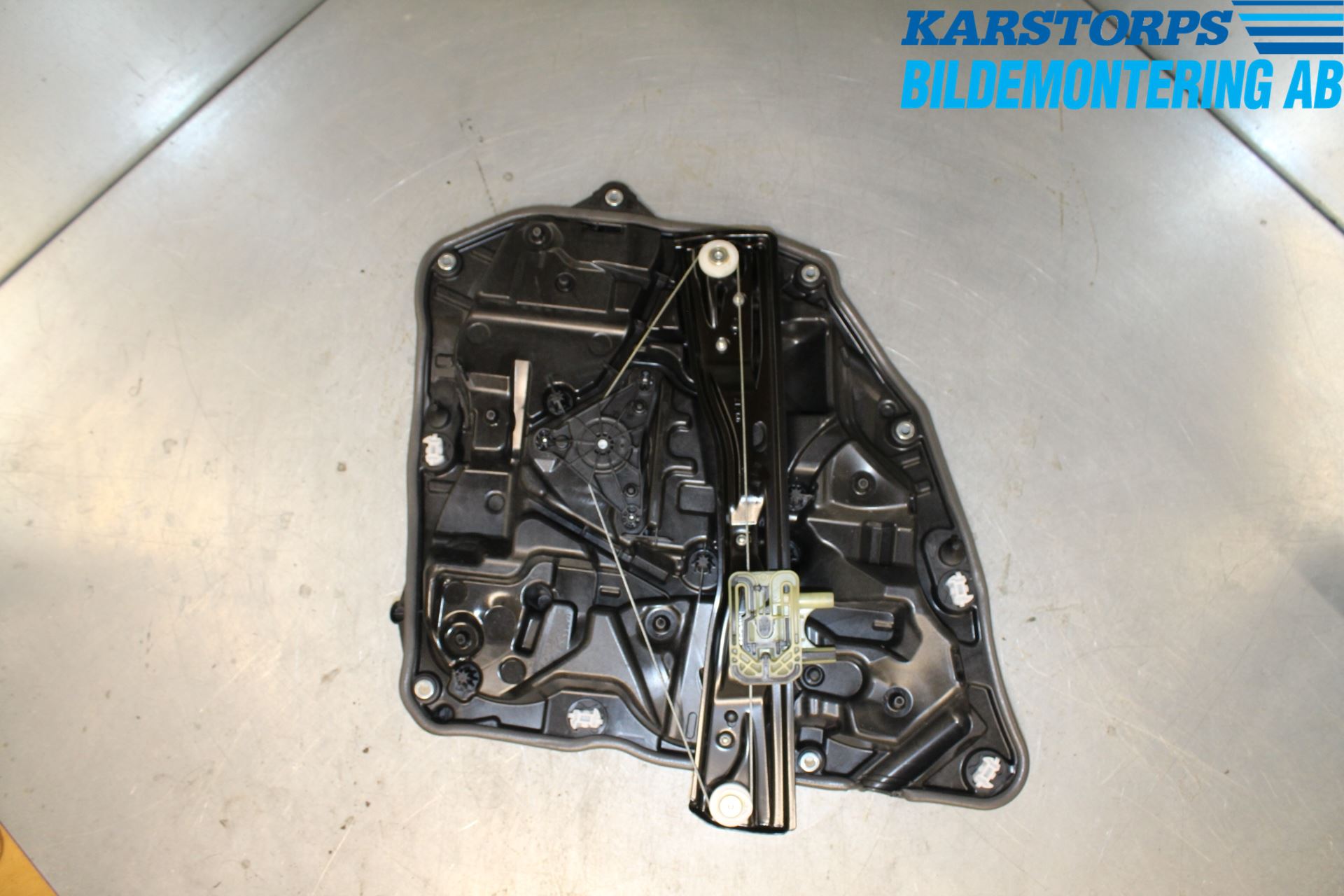 BMW 5 G30/G31/F90 17-23 Vindusheis