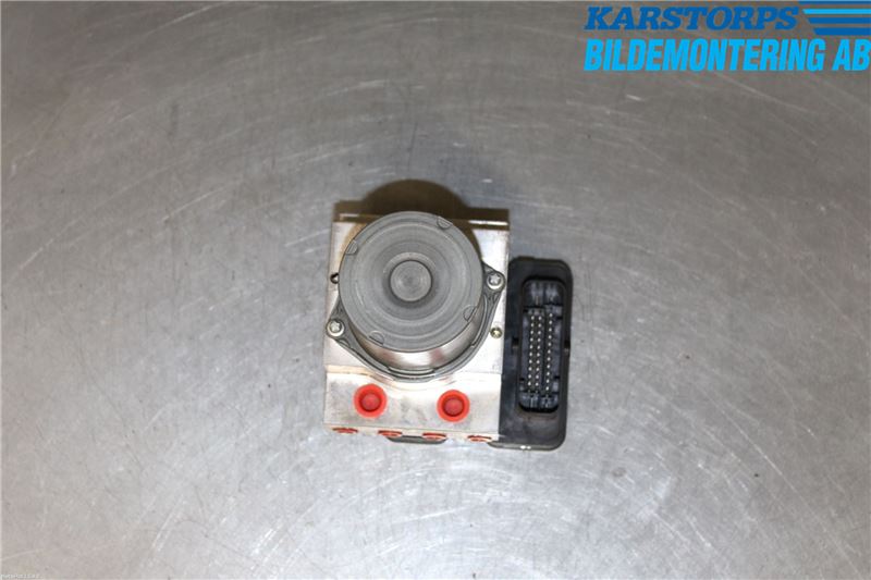 Mercedes-Benz MB E-KLASS (W212) 09-16 Abs Hydraulikkaggregat