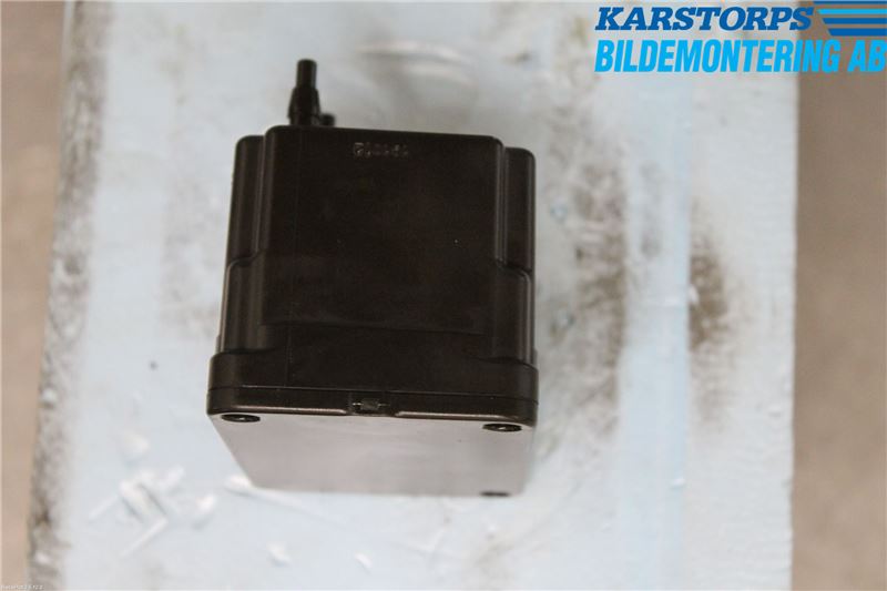 Mercedes-Benz MB E-KLASS (W212) 09-16 Vacuumpumpe