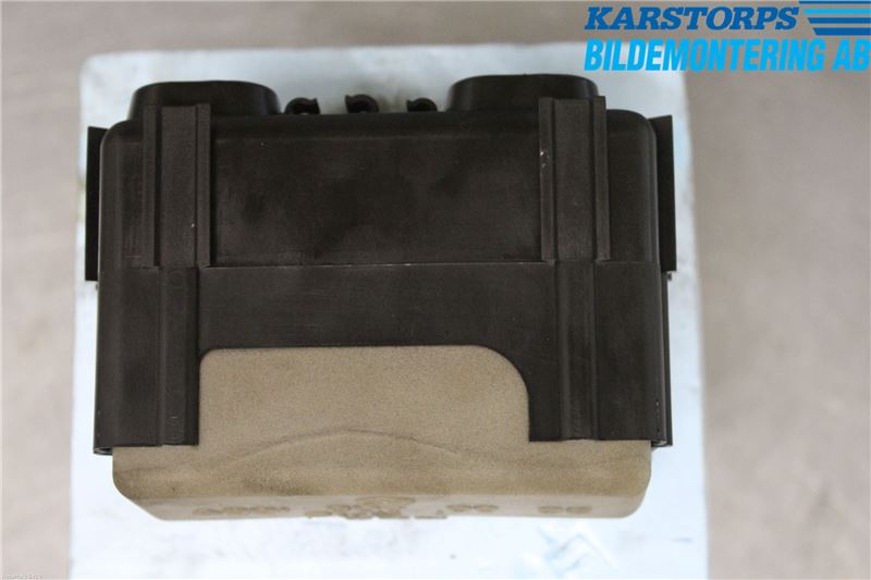 Mercedes-Benz MB E-KLASS (W212) 09-16 Vacuumpumpe