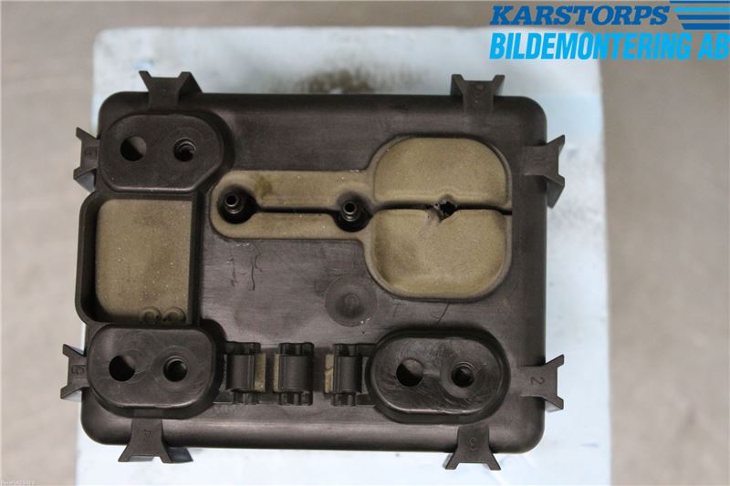 Mercedes-Benz MB E-KLASS (W212) 09-16 Vacuumpumpe