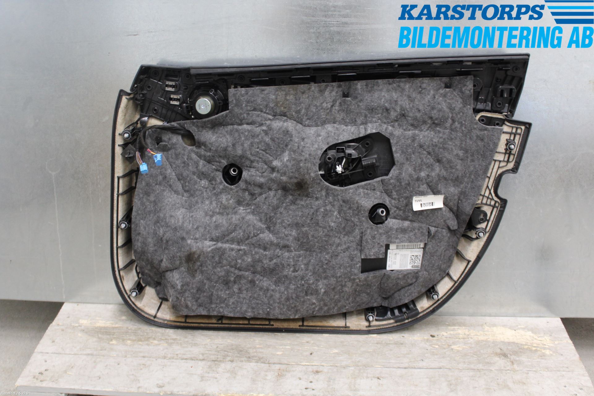 Mercedes-Benz MB C-KLASS (W205) 14-21 Innr Dørtrekk Venstre