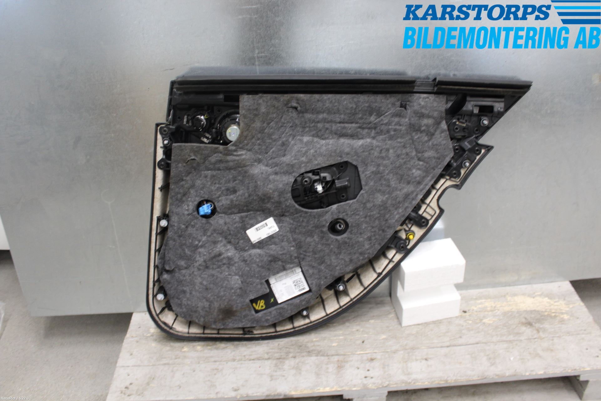 Mercedes-Benz MB C-KLASS (W205) 14-21 Innr Dørtrekk Venstre