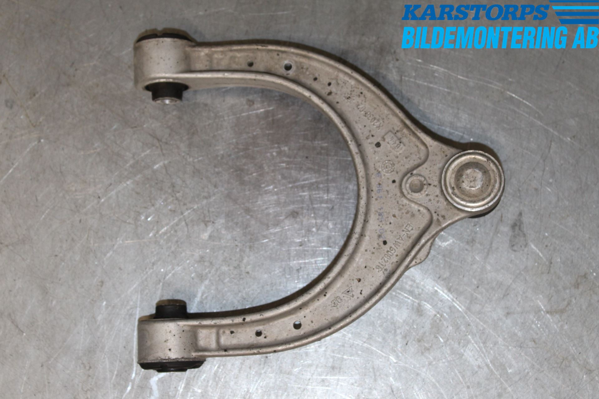 BMW 5 G30/G31/F90 17-23 Bærearm Foran Venstre Øvre