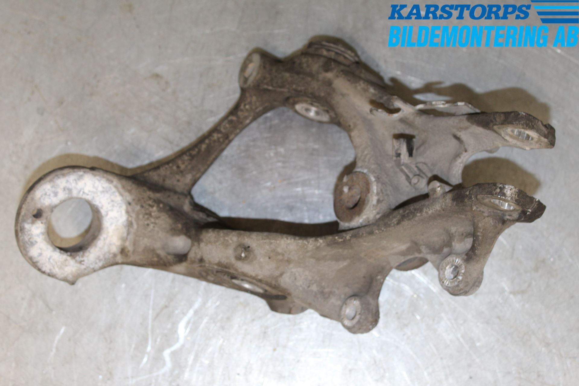 Audi A6/S6 4G 11-18 Spindel Vb
