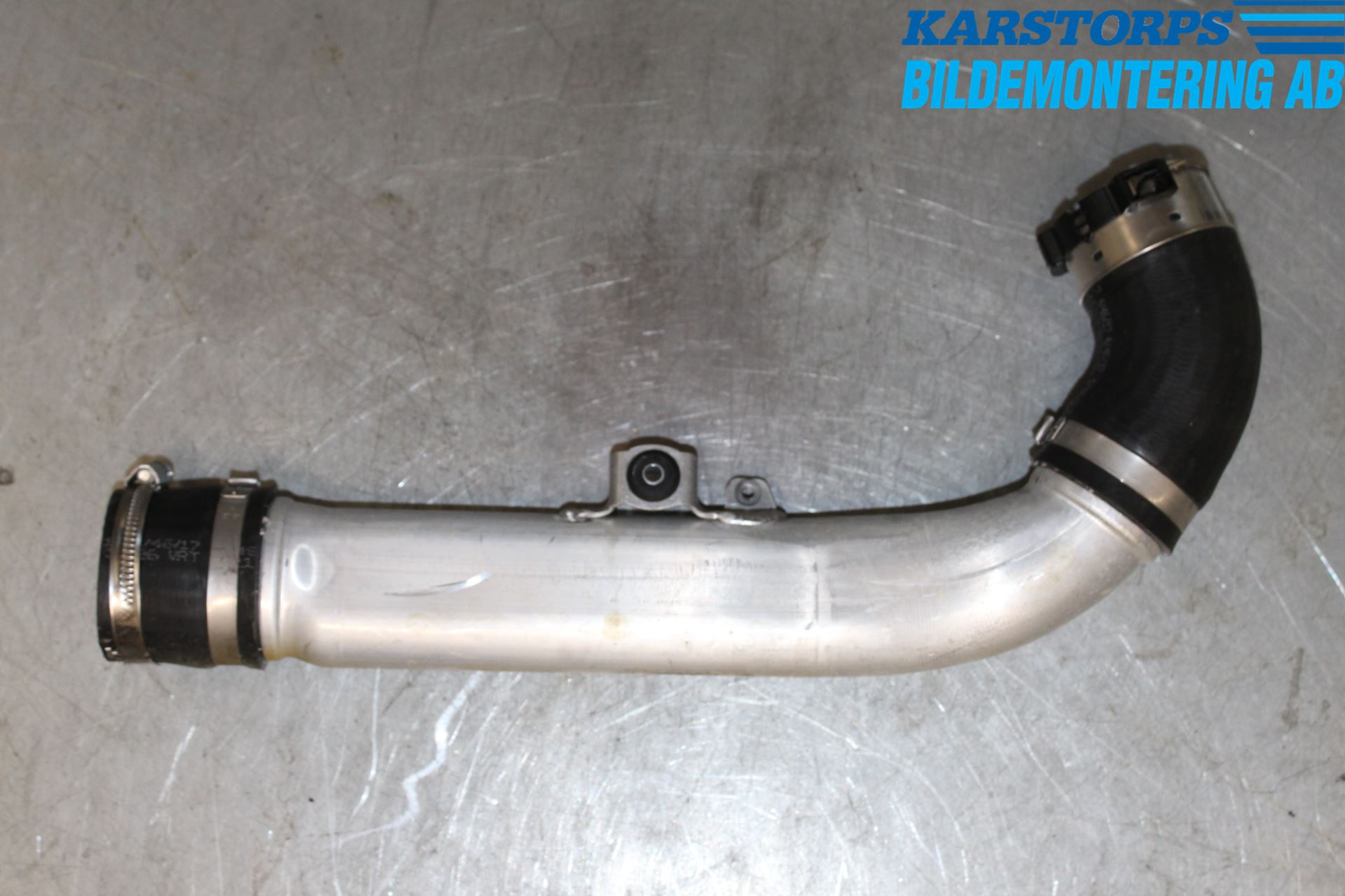 Mercedes-Benz MB C-KLASS (W205) 14-21 Intercooler Rør-Slange