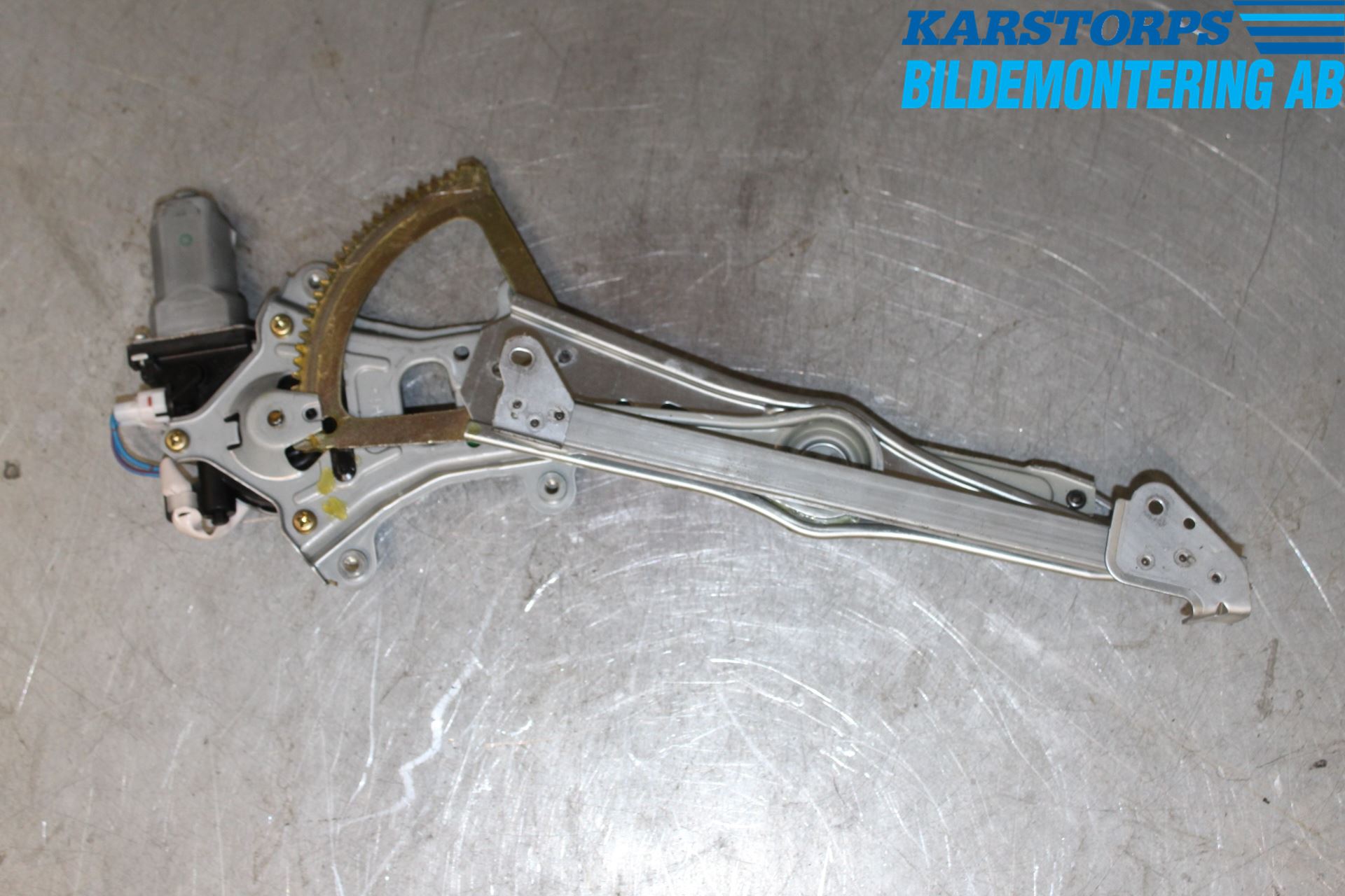 Subaru LEGACY    04-06 Vindusheis El Komp
