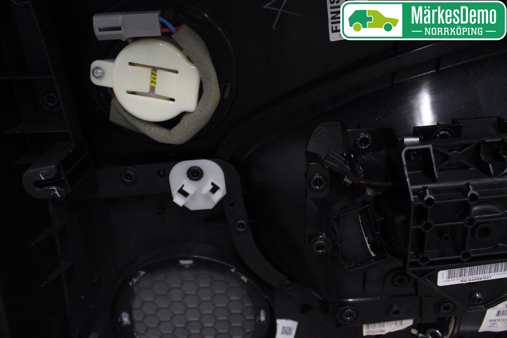 Landrover LAND ROVER RANGE ROVER EVOQUE (L538) 11-18 Innr Dørtrekk Venstre