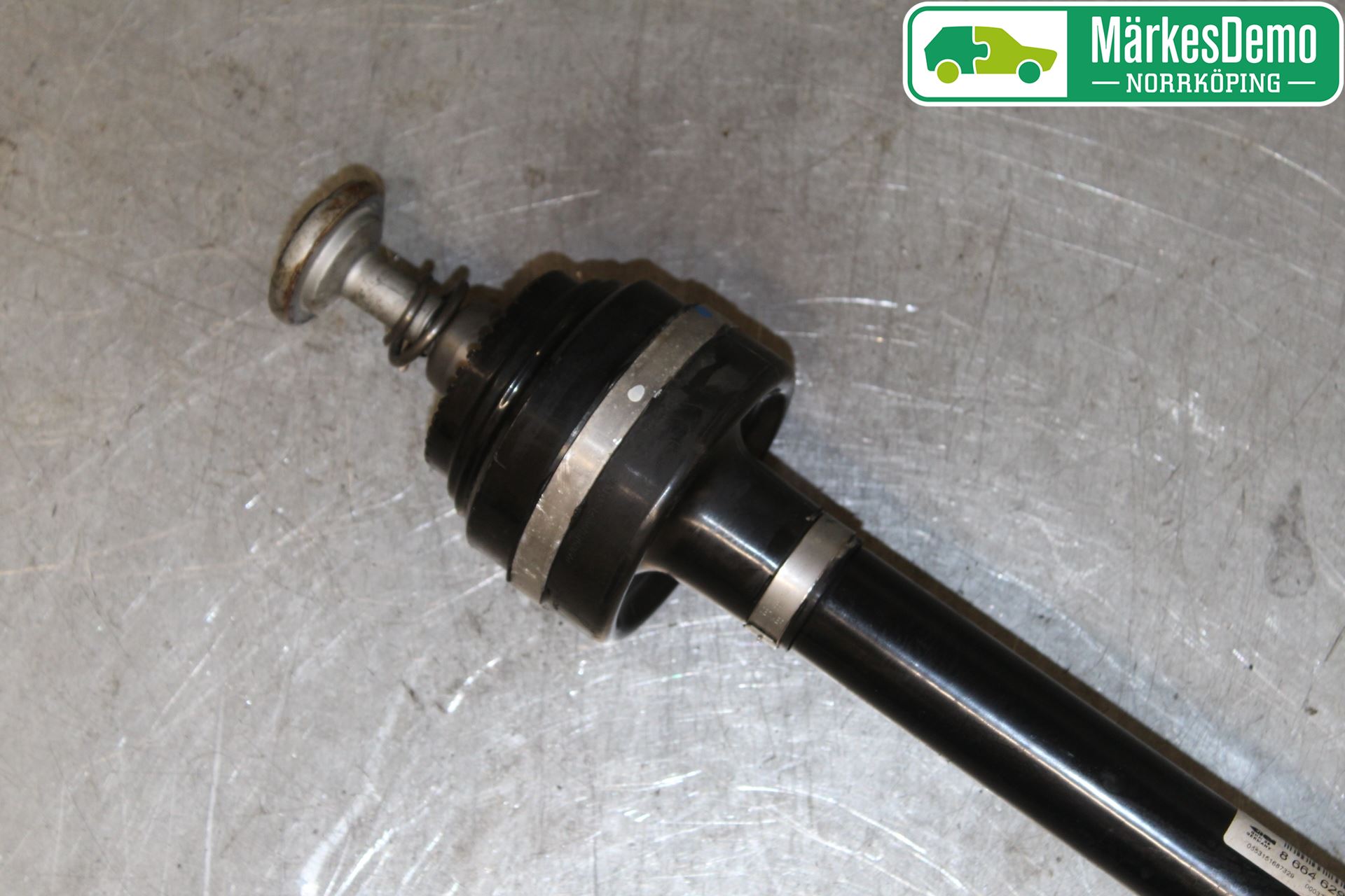 BMW 5 G30/G31/F90 17-23 Drivaksel Bak Kompl Venstre