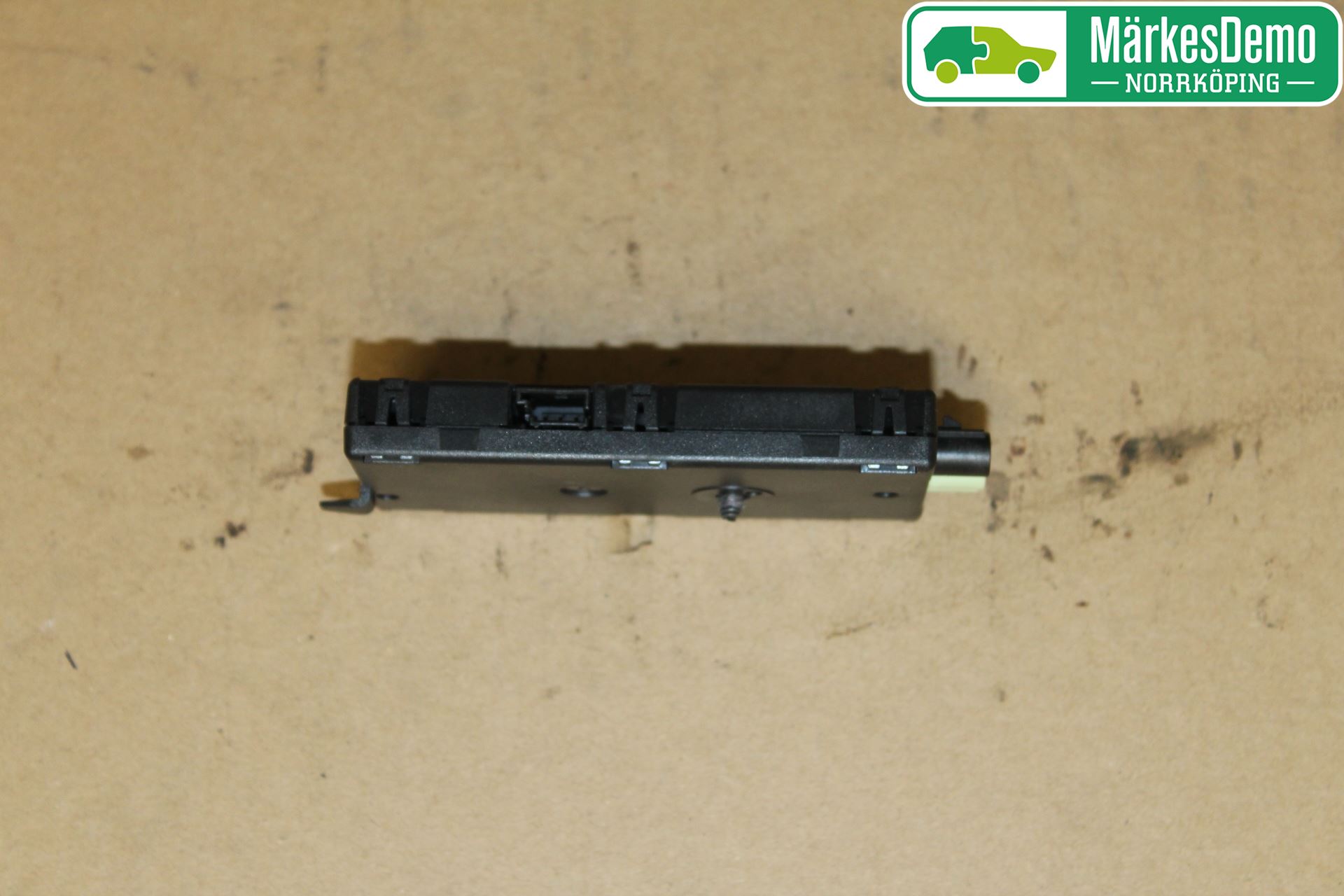 BMW 2 F46 GRAN TOURER 15-22 Stereo Antenneforsterker