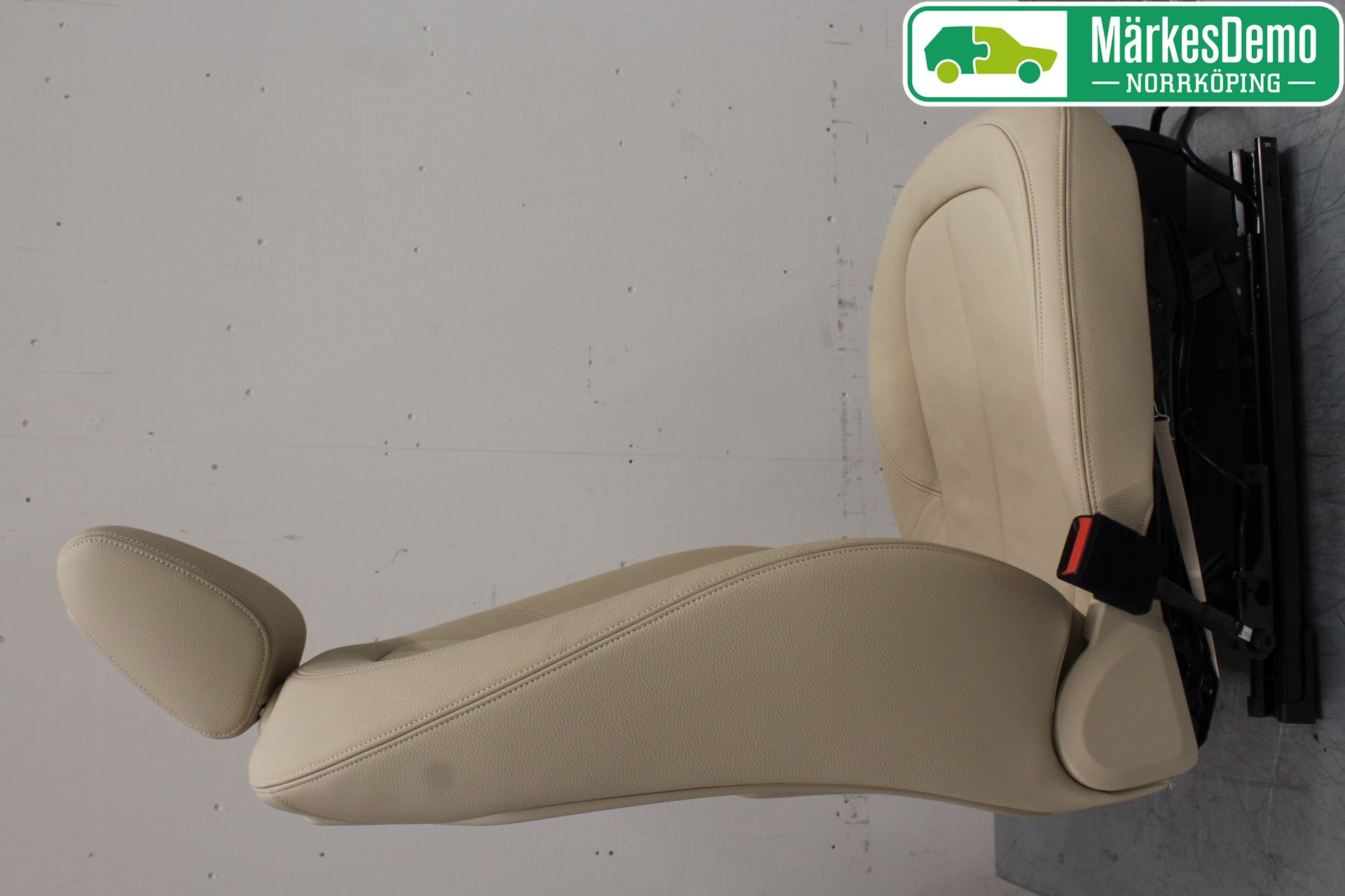 BMW 2 F46 GRAN TOURER 15-22 Innr Sete Foran Venstre