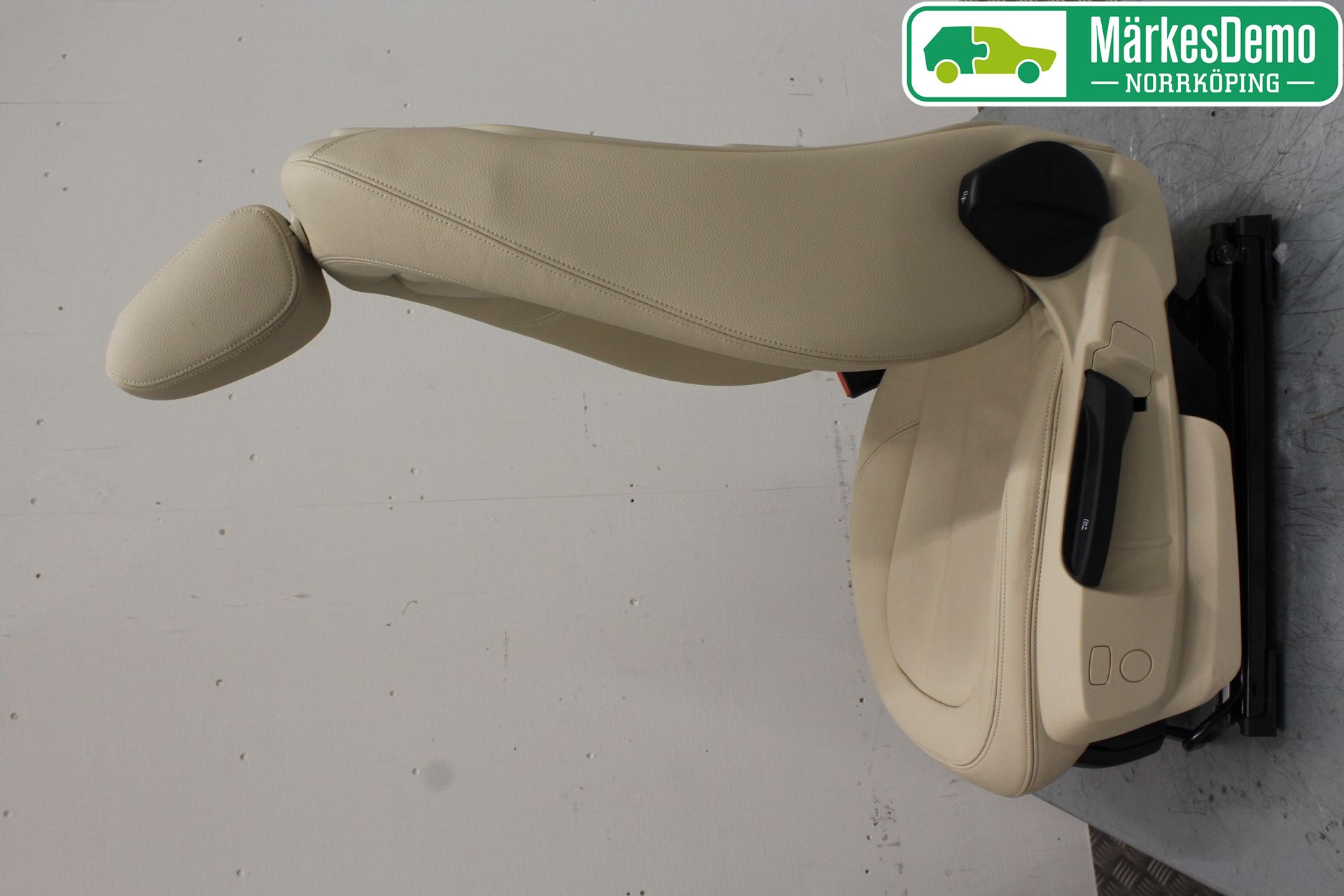 BMW 2 F46 GRAN TOURER 15-22 Innr Sete Foran Venstre