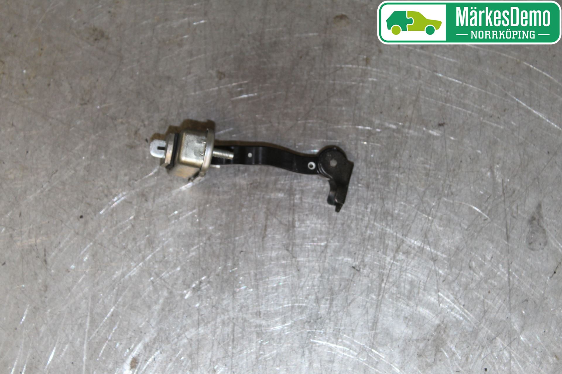 Nissan GT-R Dørstopper