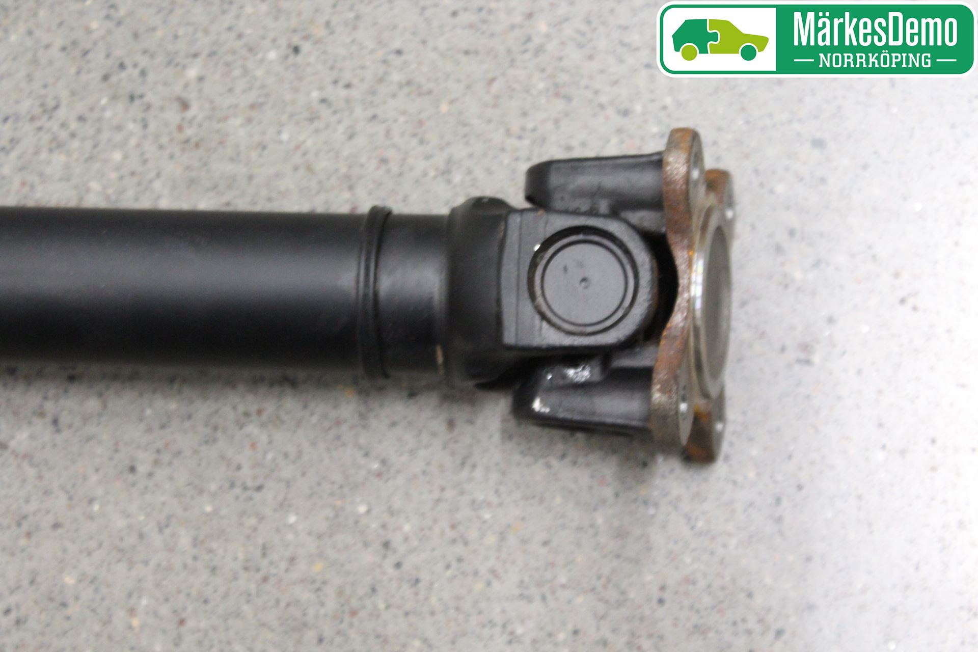 BMW 5 G30/G31/F90 17-23 Mellomaksel Fremre 4Wd
