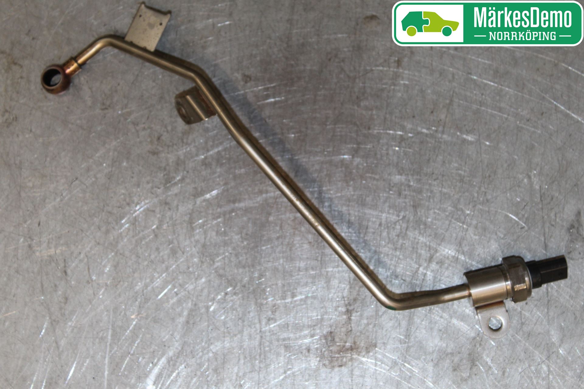BMW 5 G30/G31/F90 17-23 Sensor Eksos