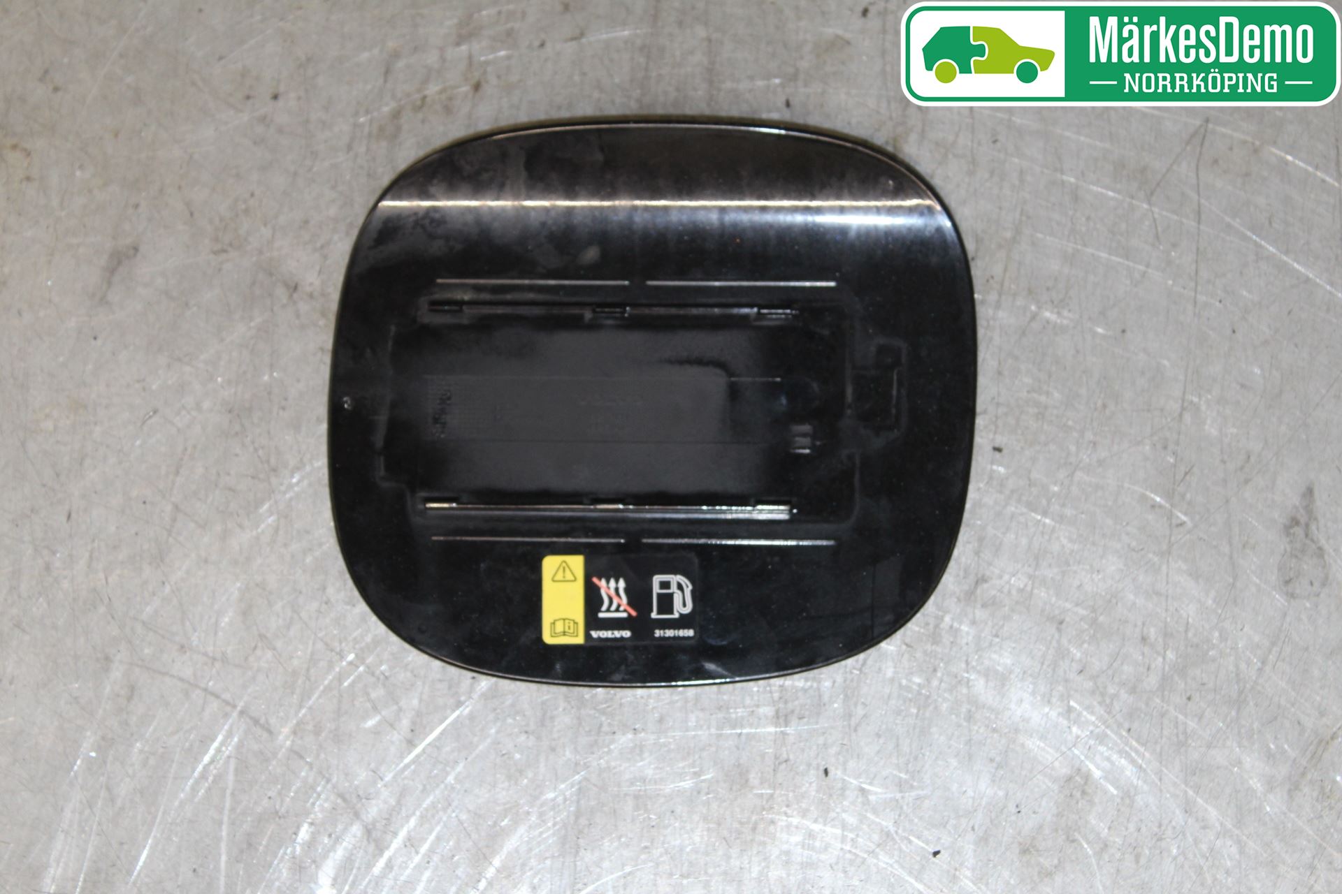 Volvo V60 11-13 Drivstoff Tankluke