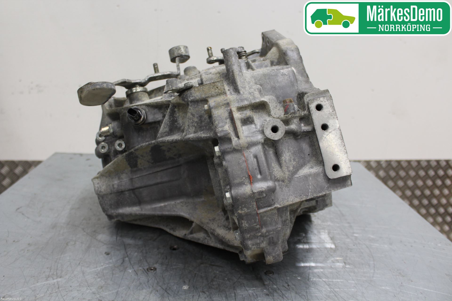 Toyota YARIS XP130 12-14 Gearkasse 6 Trinn