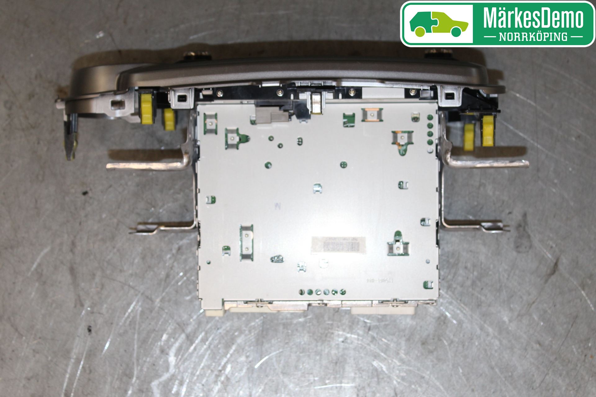 Toyota YARIS XP130 12-14 Stereo Radio Med Cd
