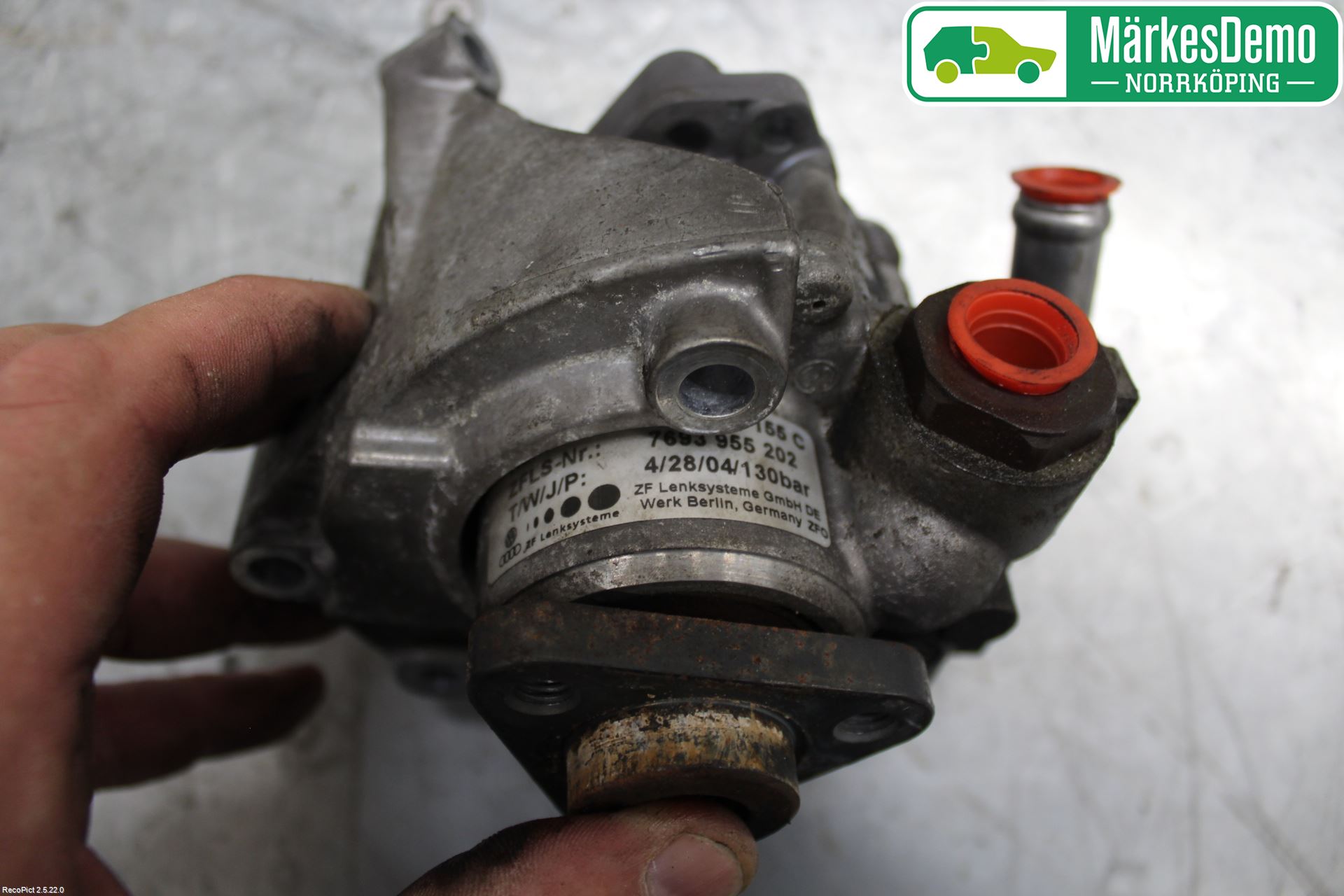 Audi A6/S6     05-11 Servo Pumpe