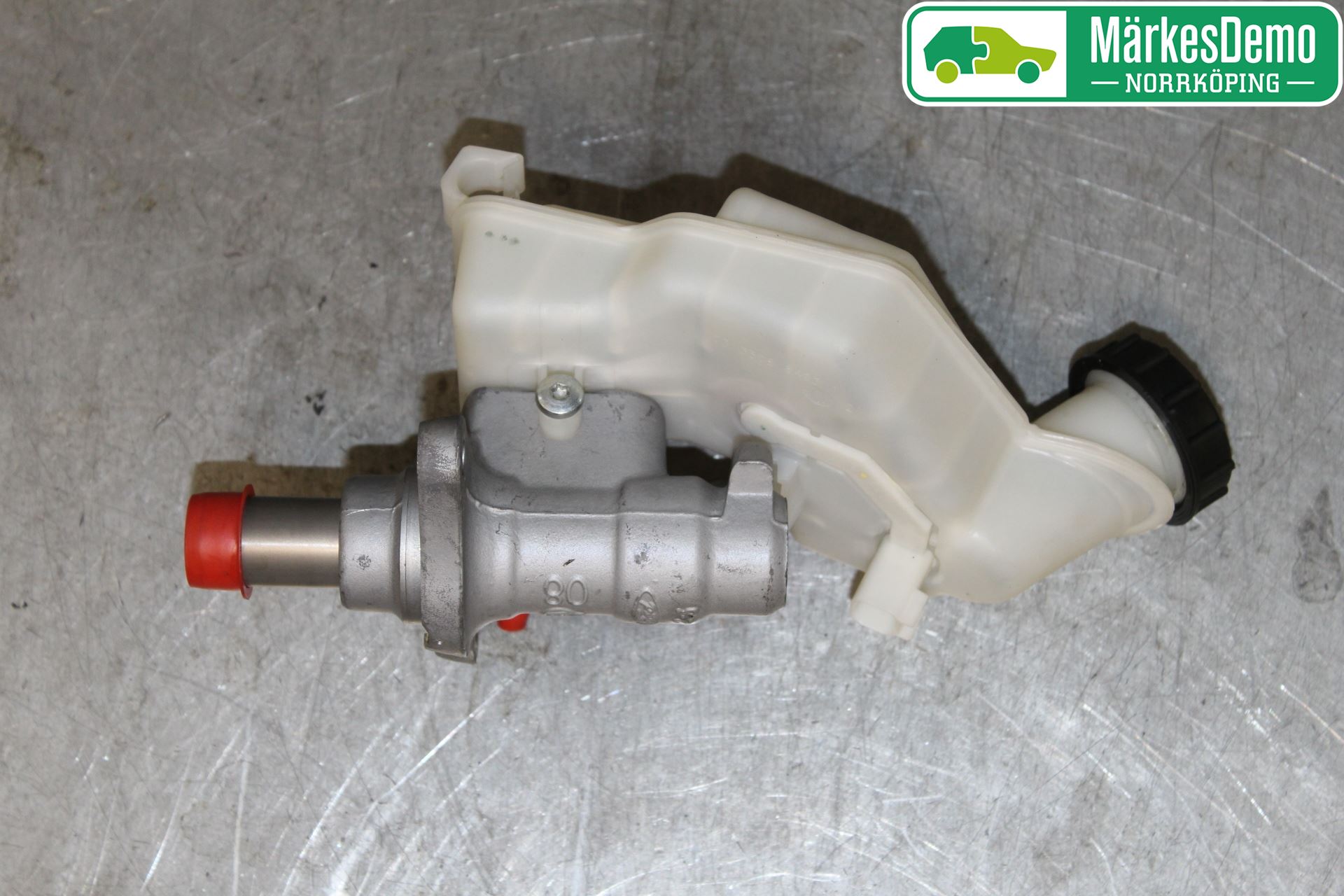 Ford FIESTA     06-08 Brems Hovedsylinder