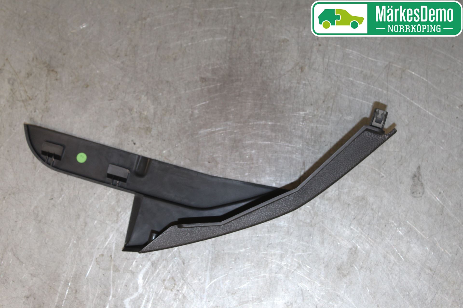 Ford FIESTA     06-08 Dashbord