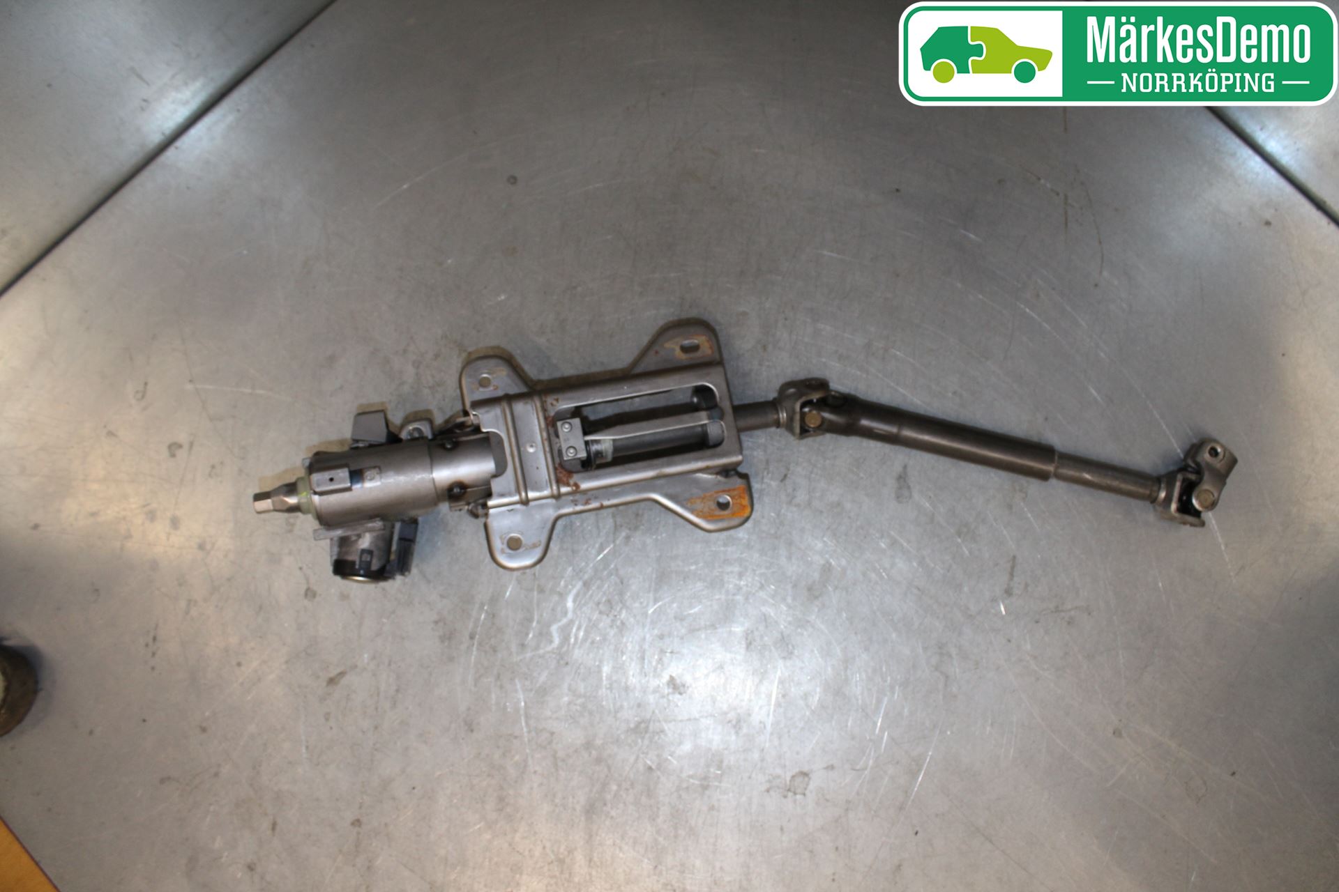 Ford FIESTA     06-08 Rattakselaggregat Justerbart