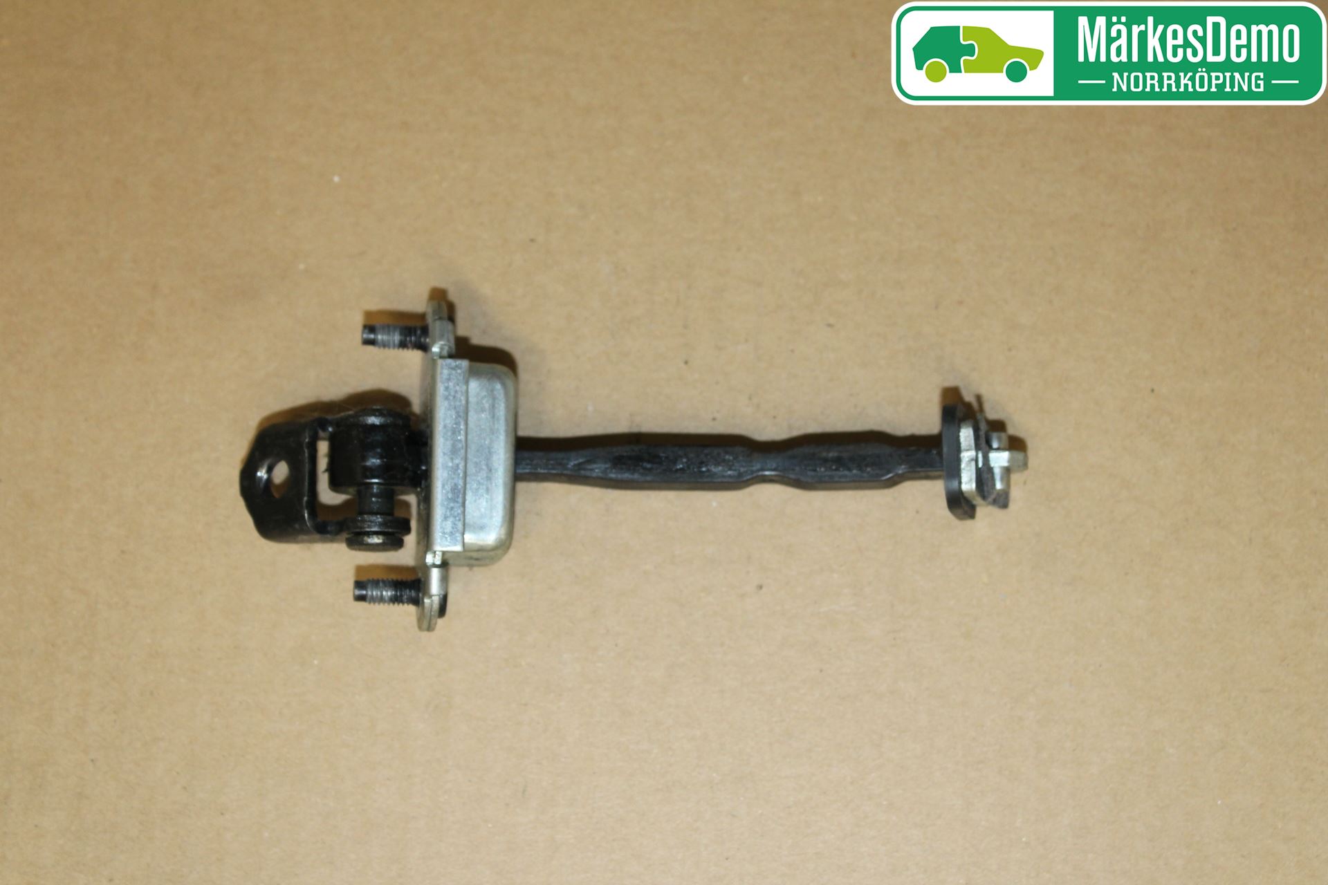 Ford FIESTA     06-08 Dørstopper