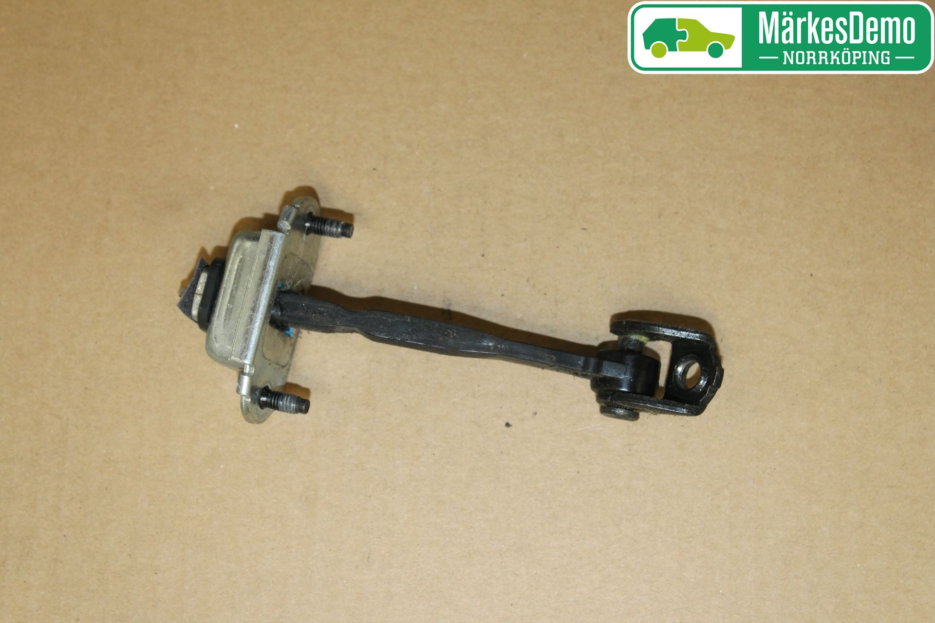 Ford FIESTA     06-08 Dørstopper