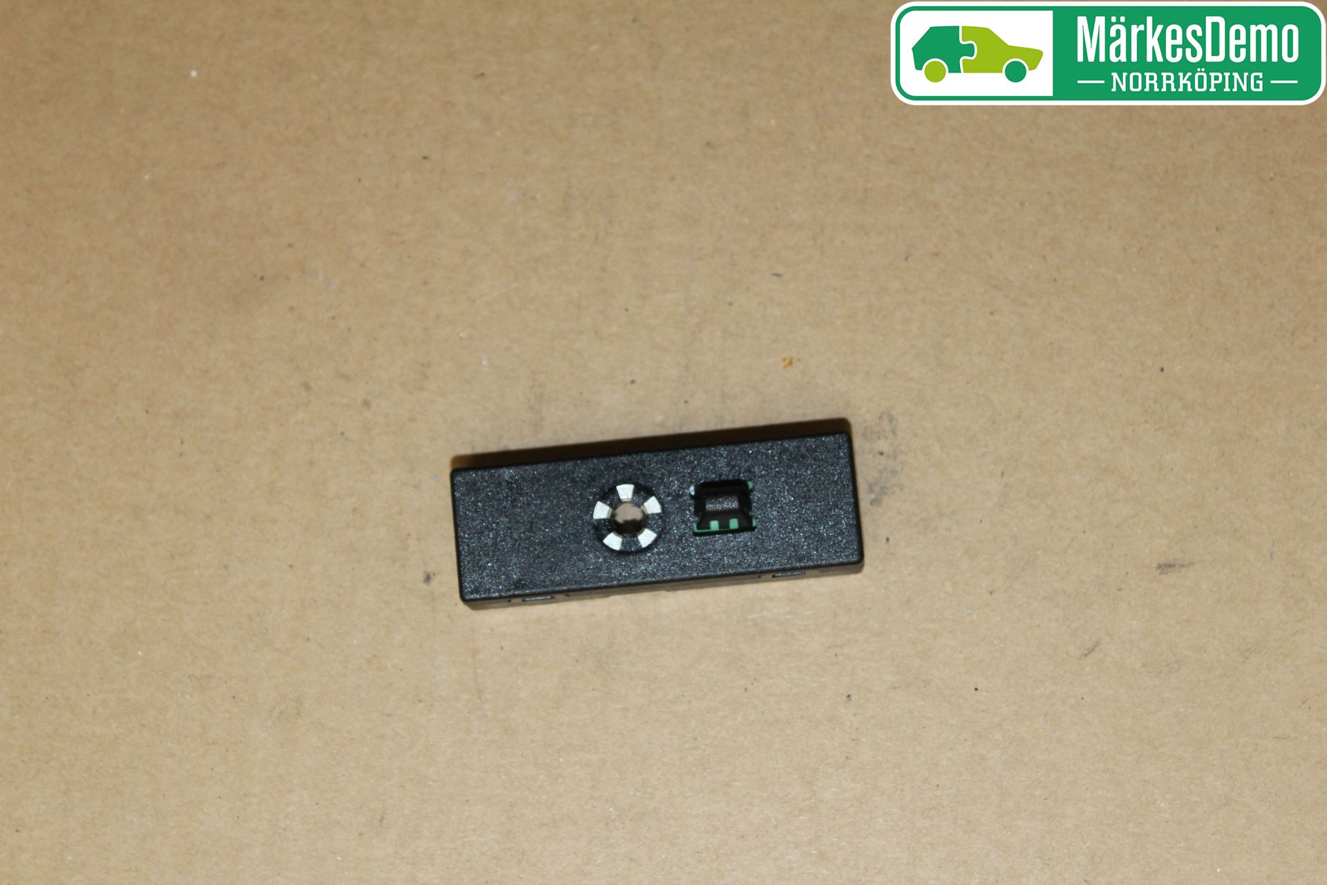 Volvo V60 14-18 Stereo Antenneforsterker