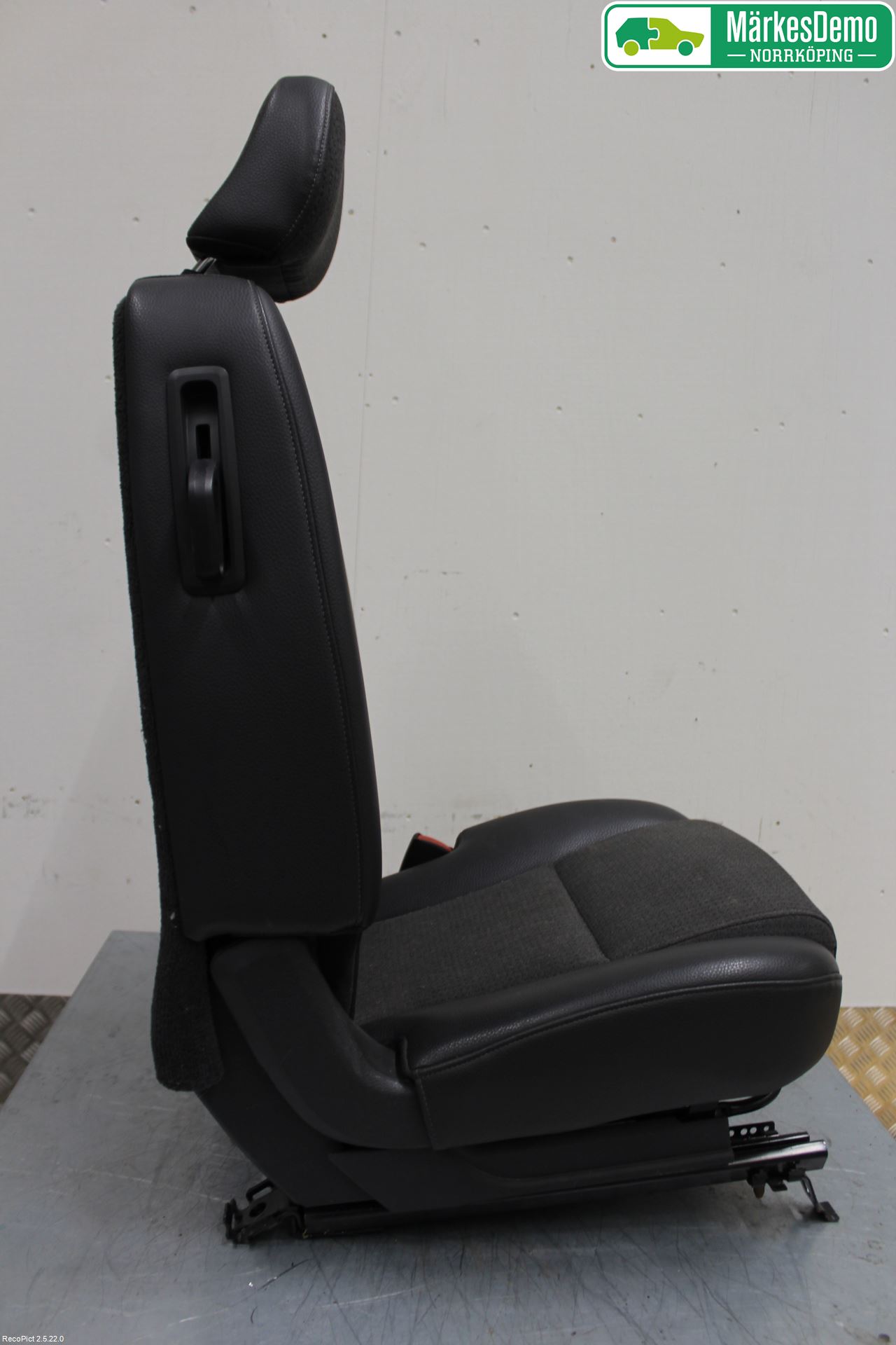 Volvo XC90 03-06 Innr Sete Bak (Enkel-Stol)