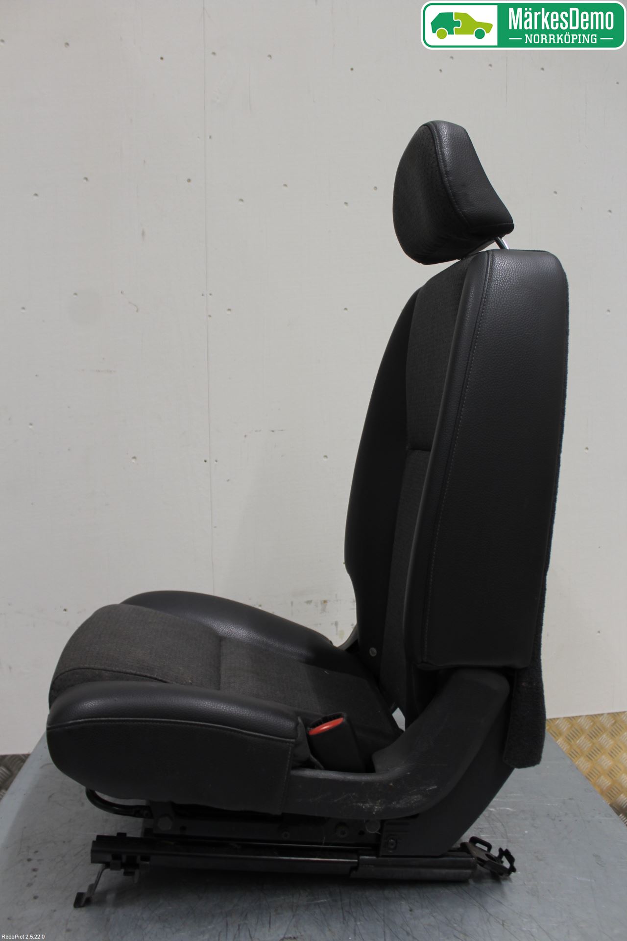 Volvo XC90 03-06 Innr Sete Bak (Enkel-Stol)